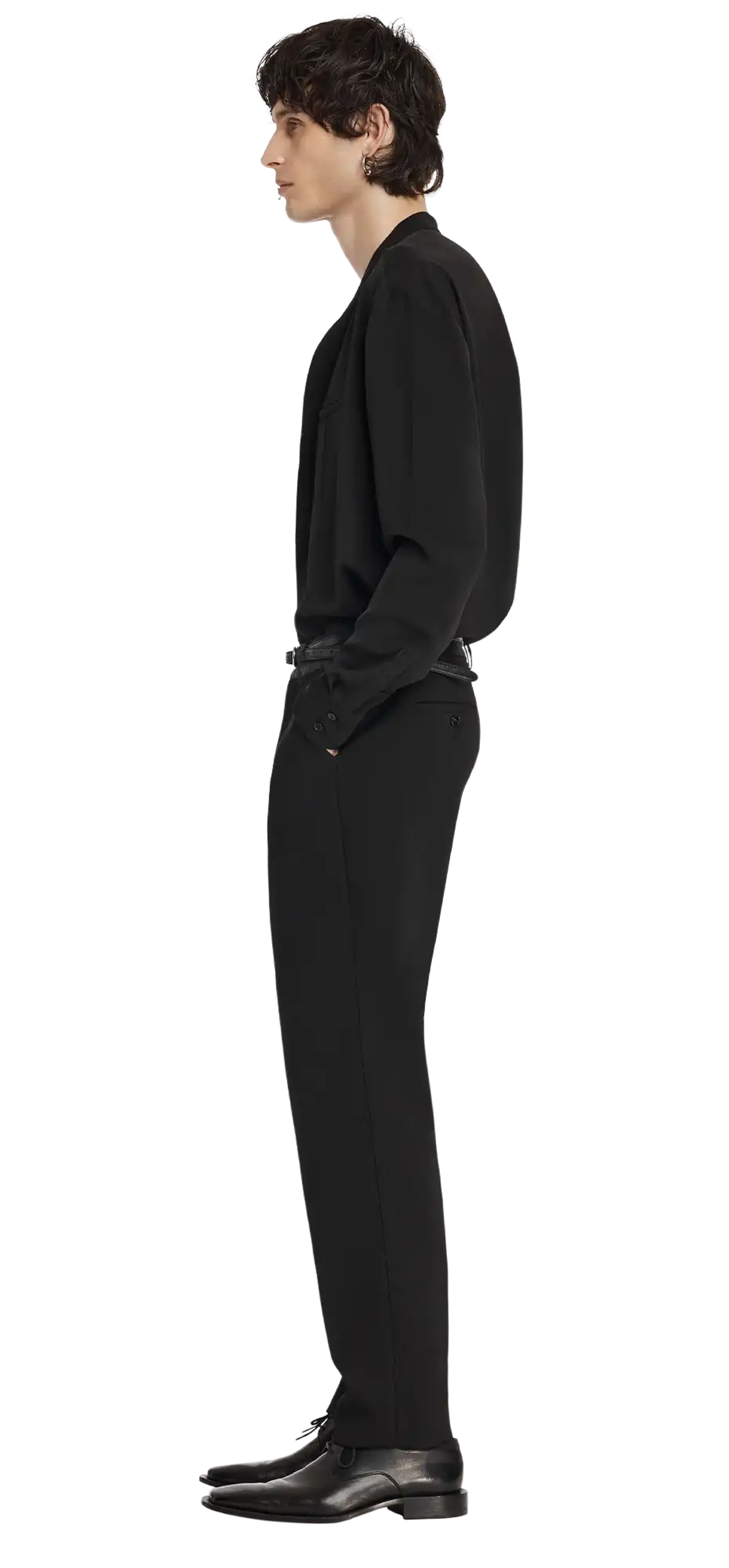 mao-dart-shirt-black character left view