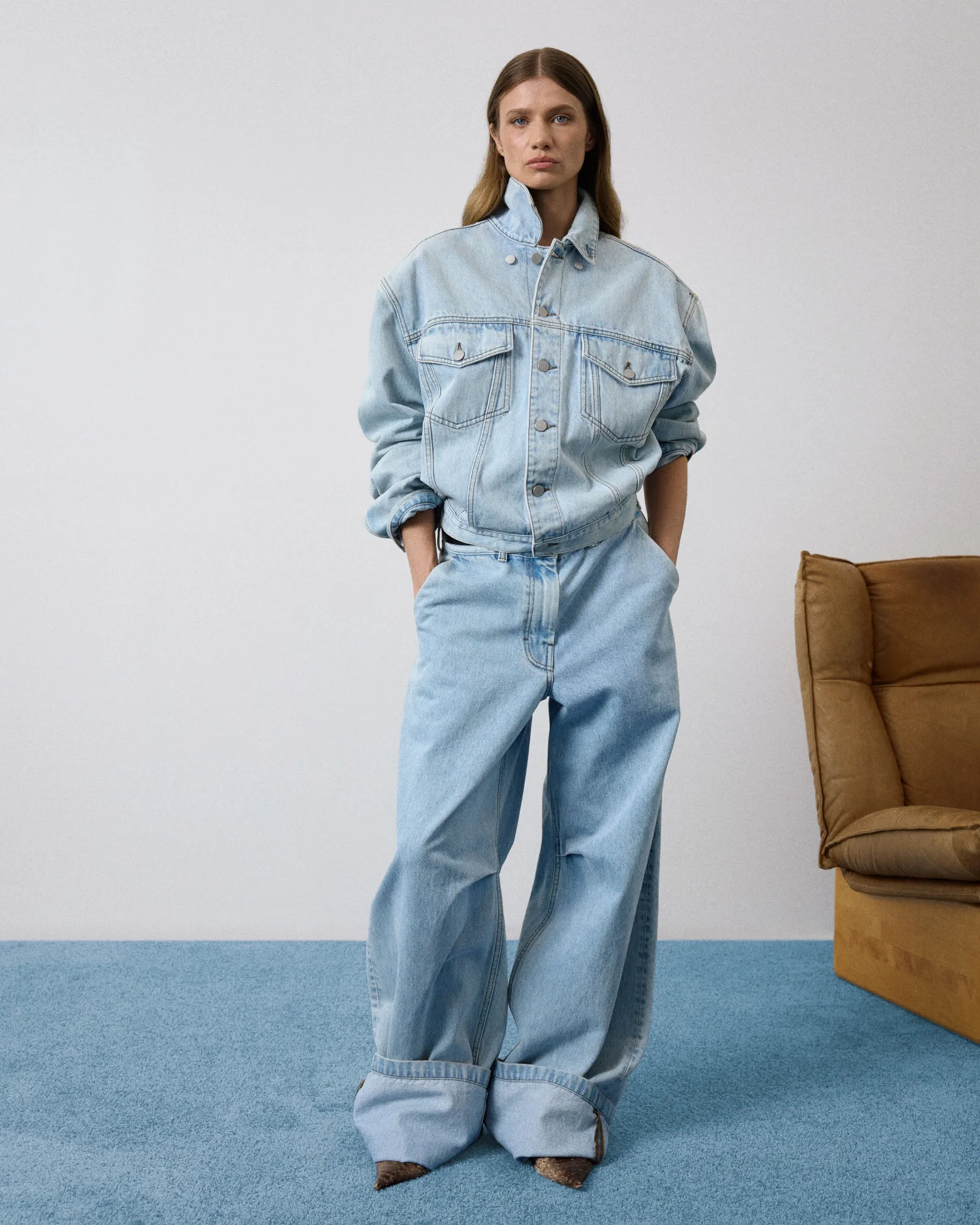 Shrunken Denim Jacket Old Blue - Image 1