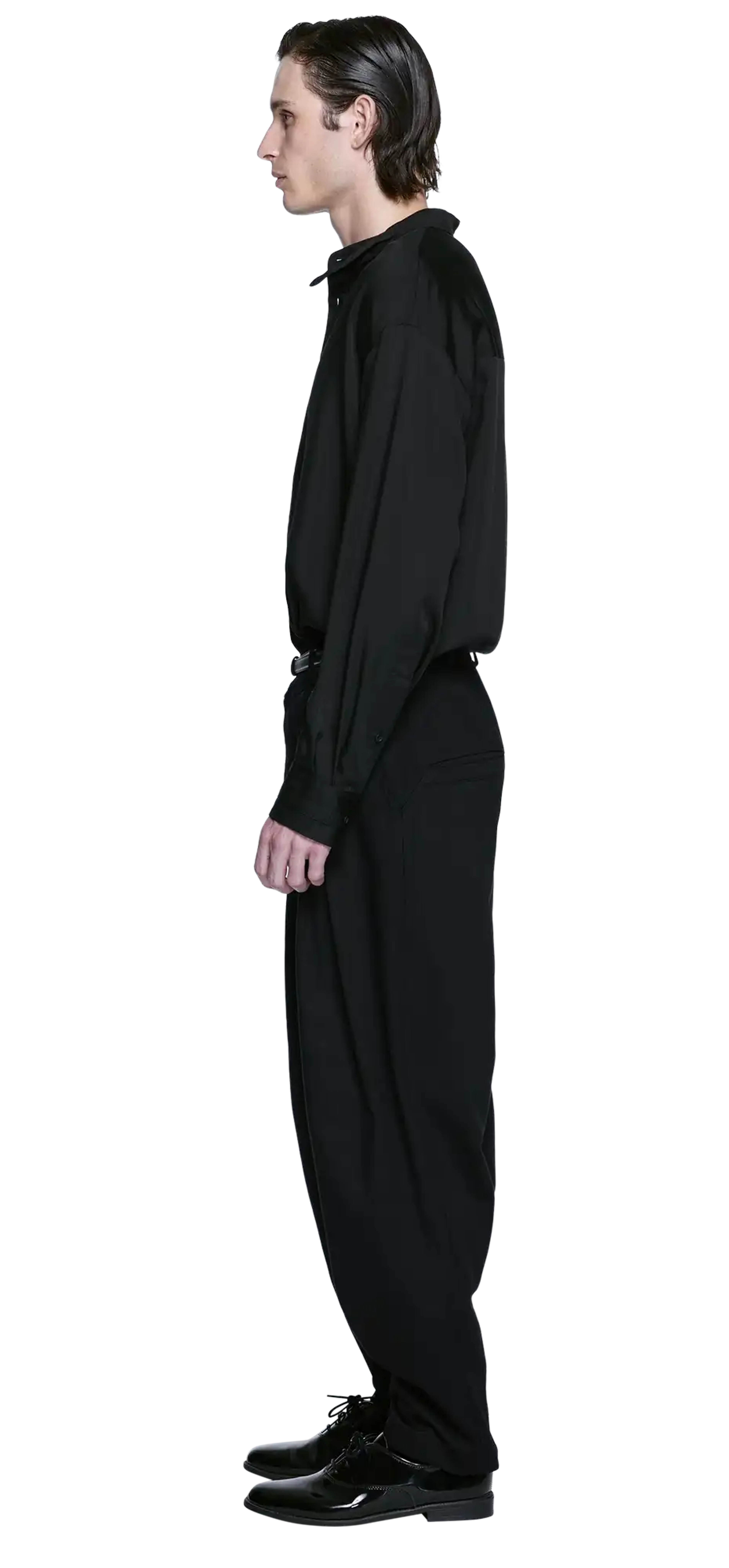 underlay-shirt-black character left view