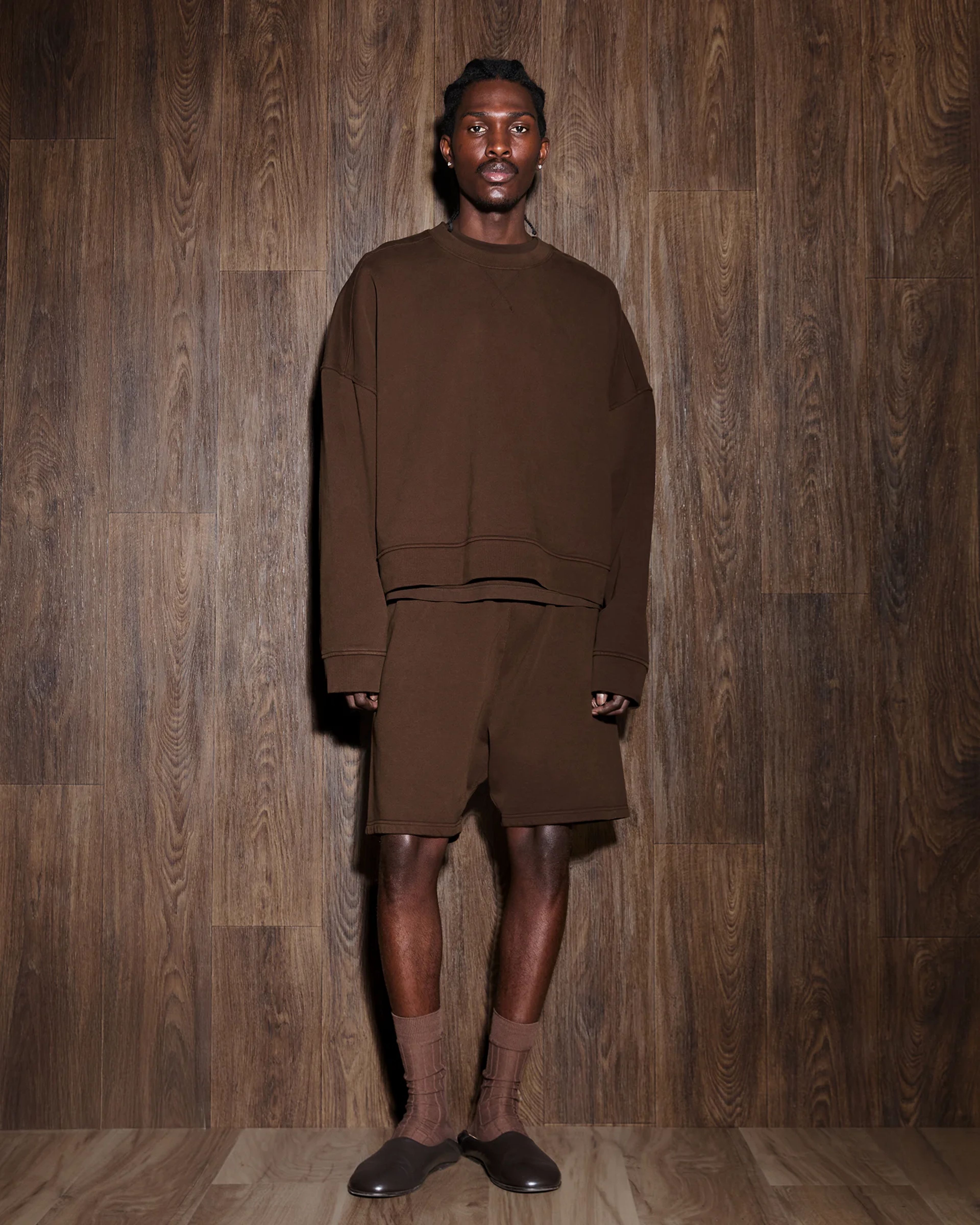 Box Crew Brunette - Image 1