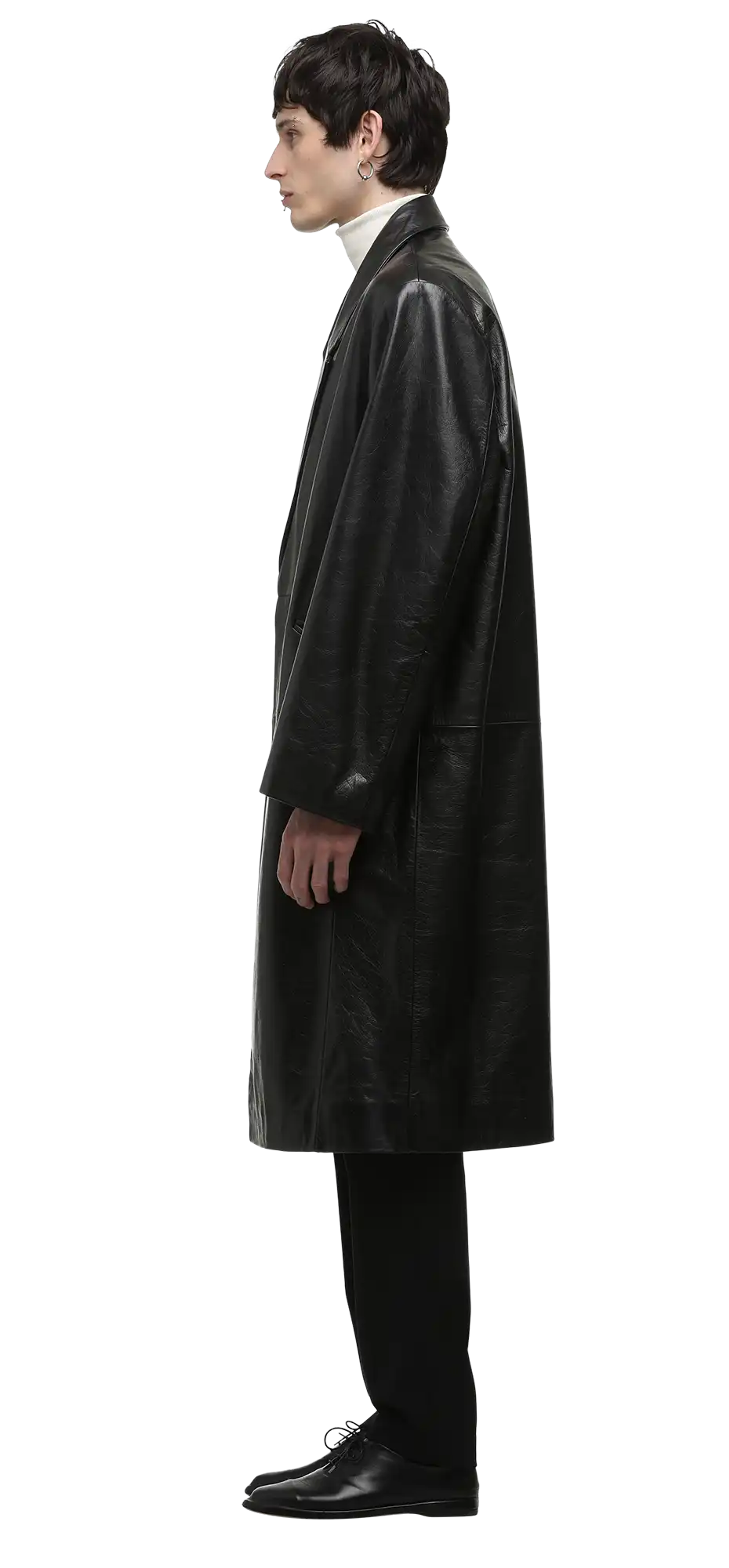 single-breasted-leather-coat-black-leather character left view