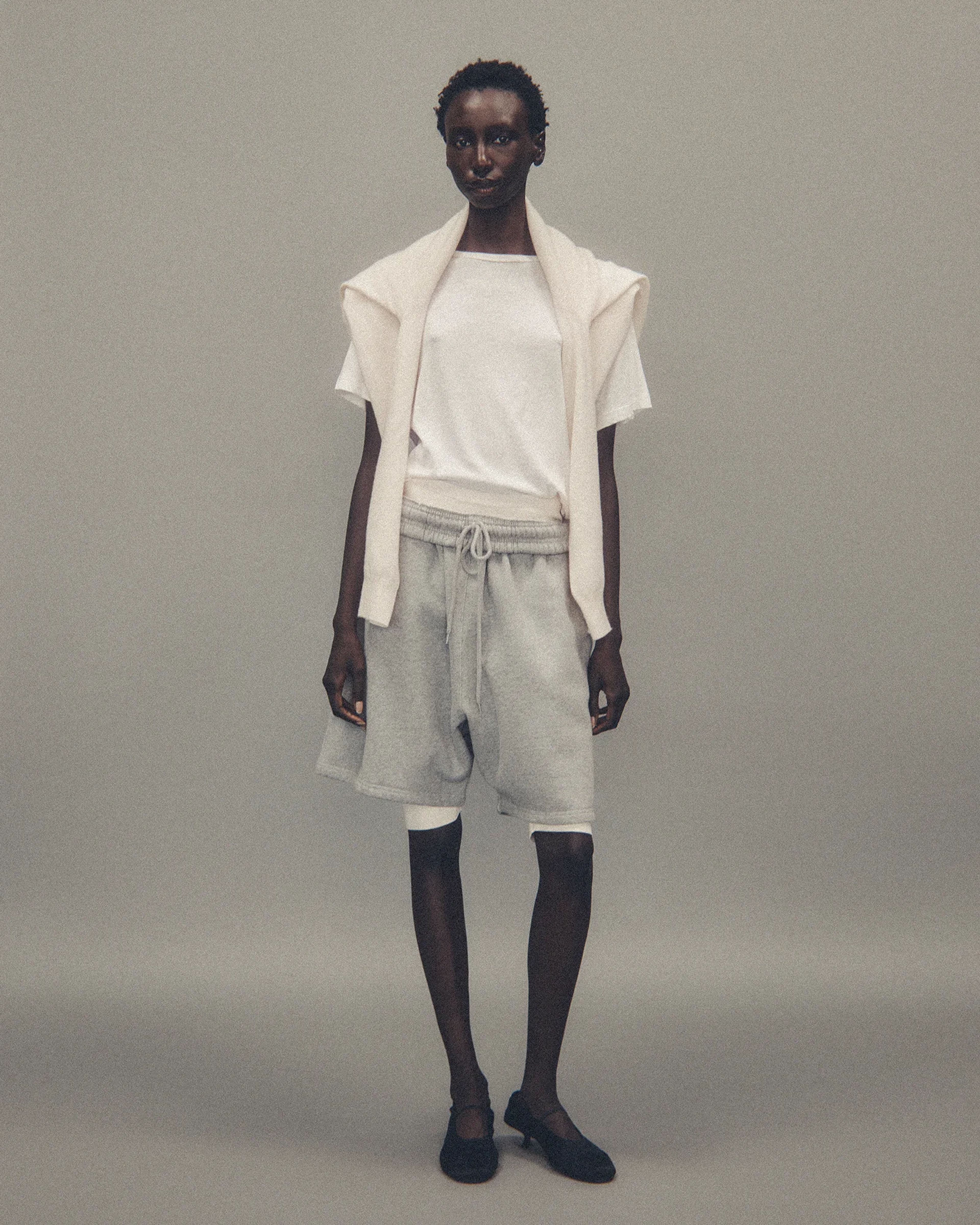 Standard Sweatshort Grey Marle - Image 1