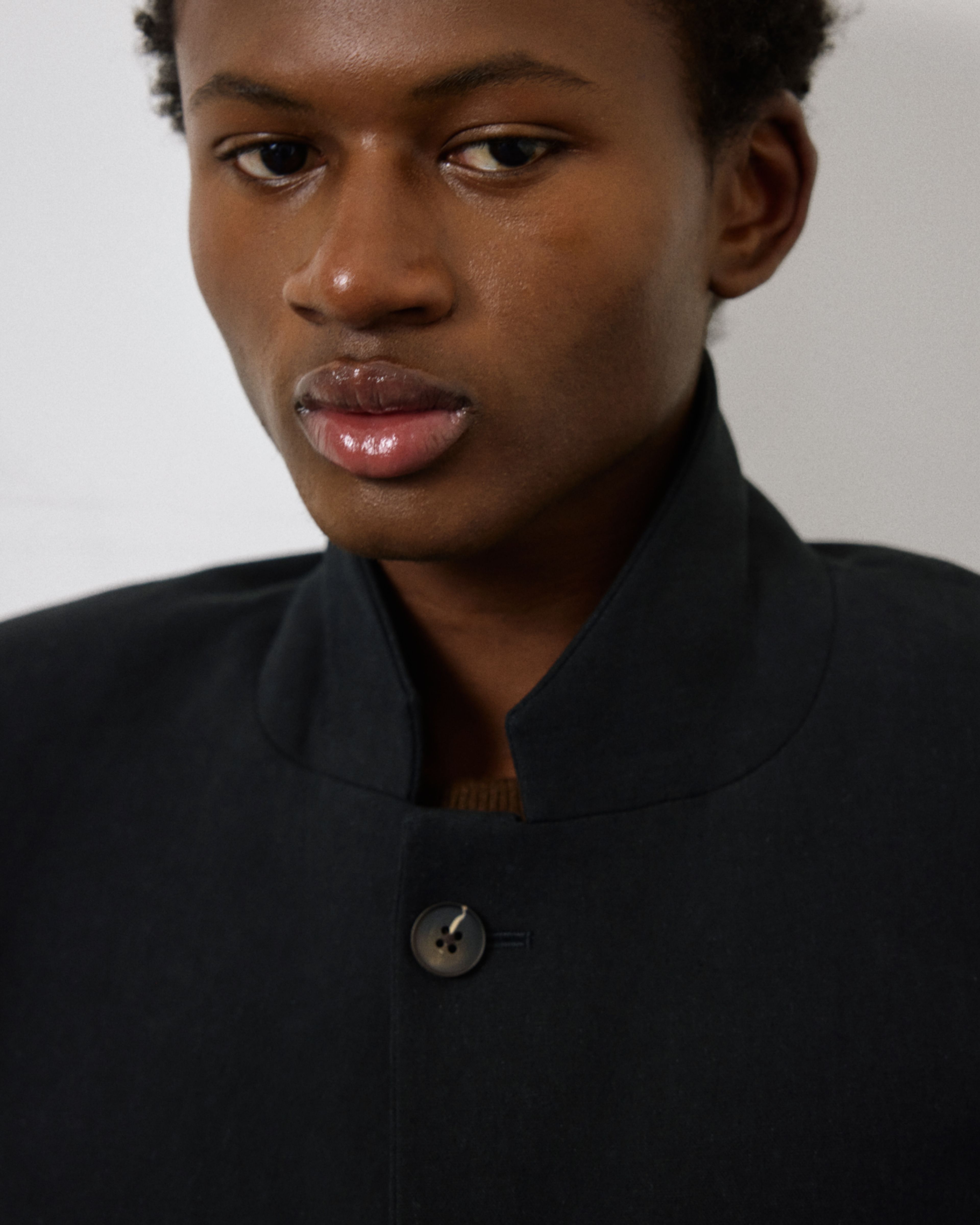 Simple Breasted Blazer Black Linen - Image 2