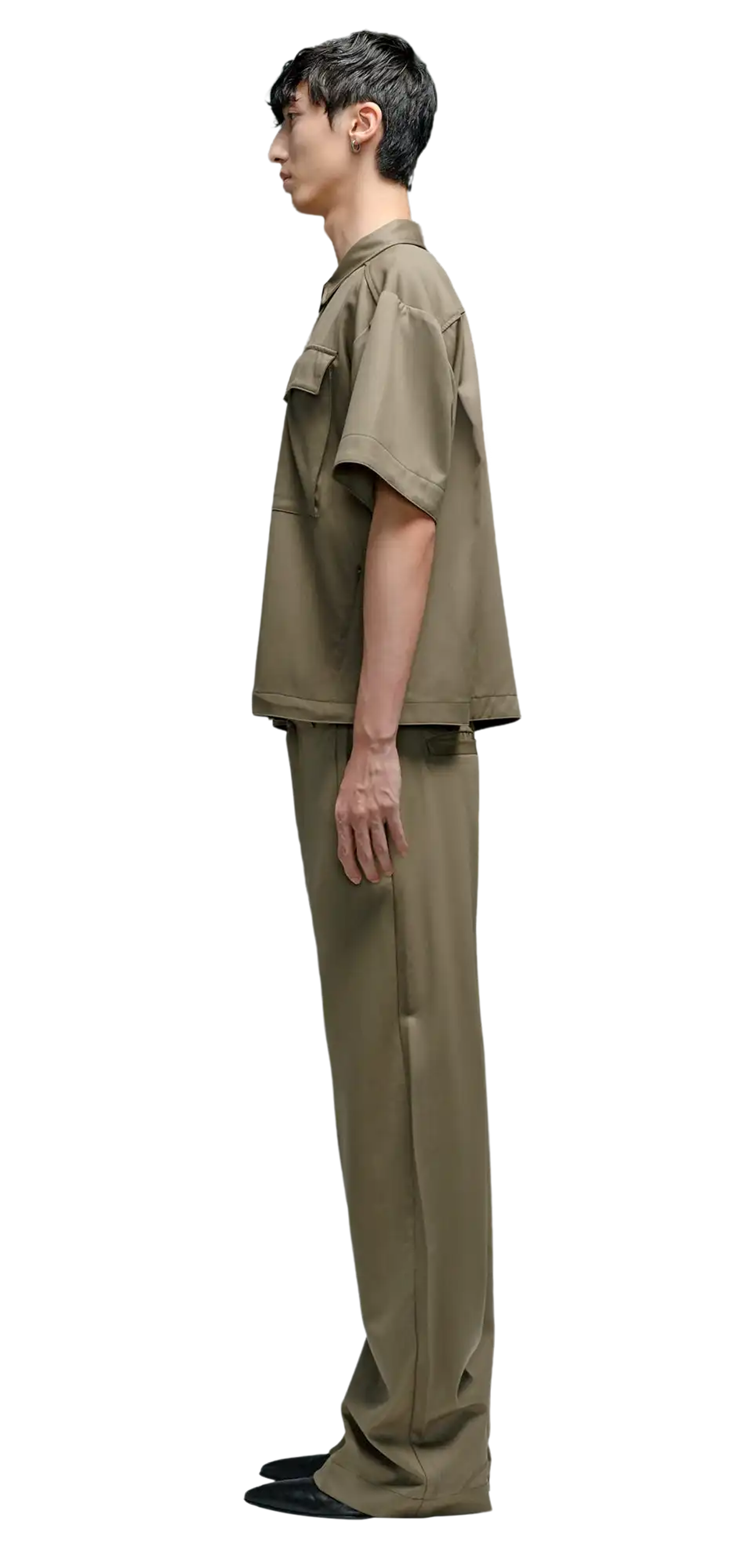 duty-shirt-fern character left view