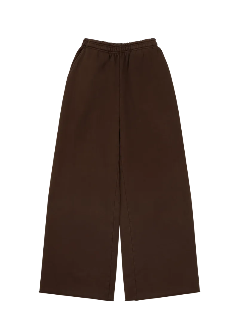 full-sweatpant-brunette garment view