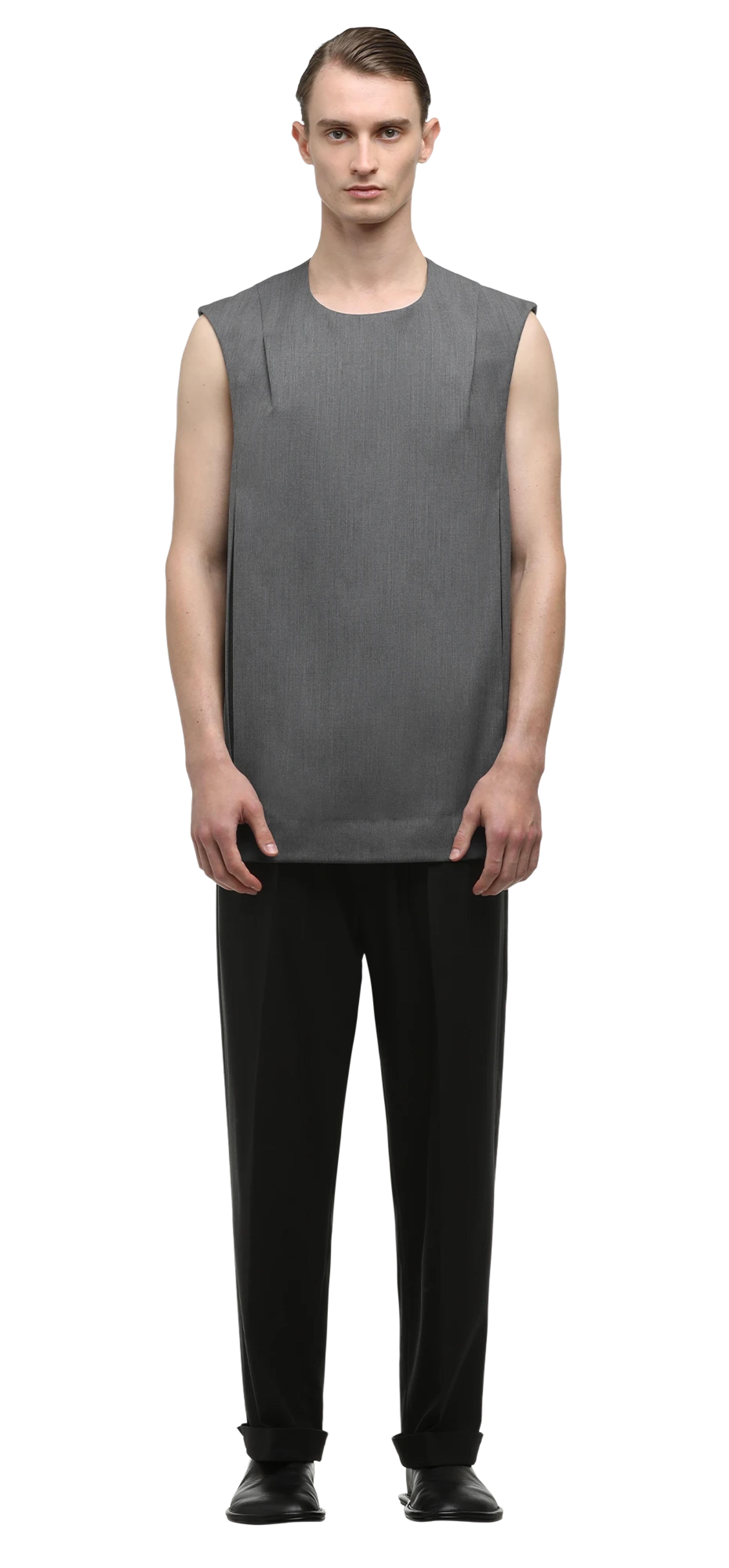 structured-tank-graphite character front view