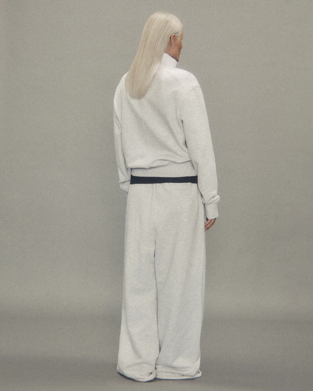 Port Pullover Heather Grey - Image 6