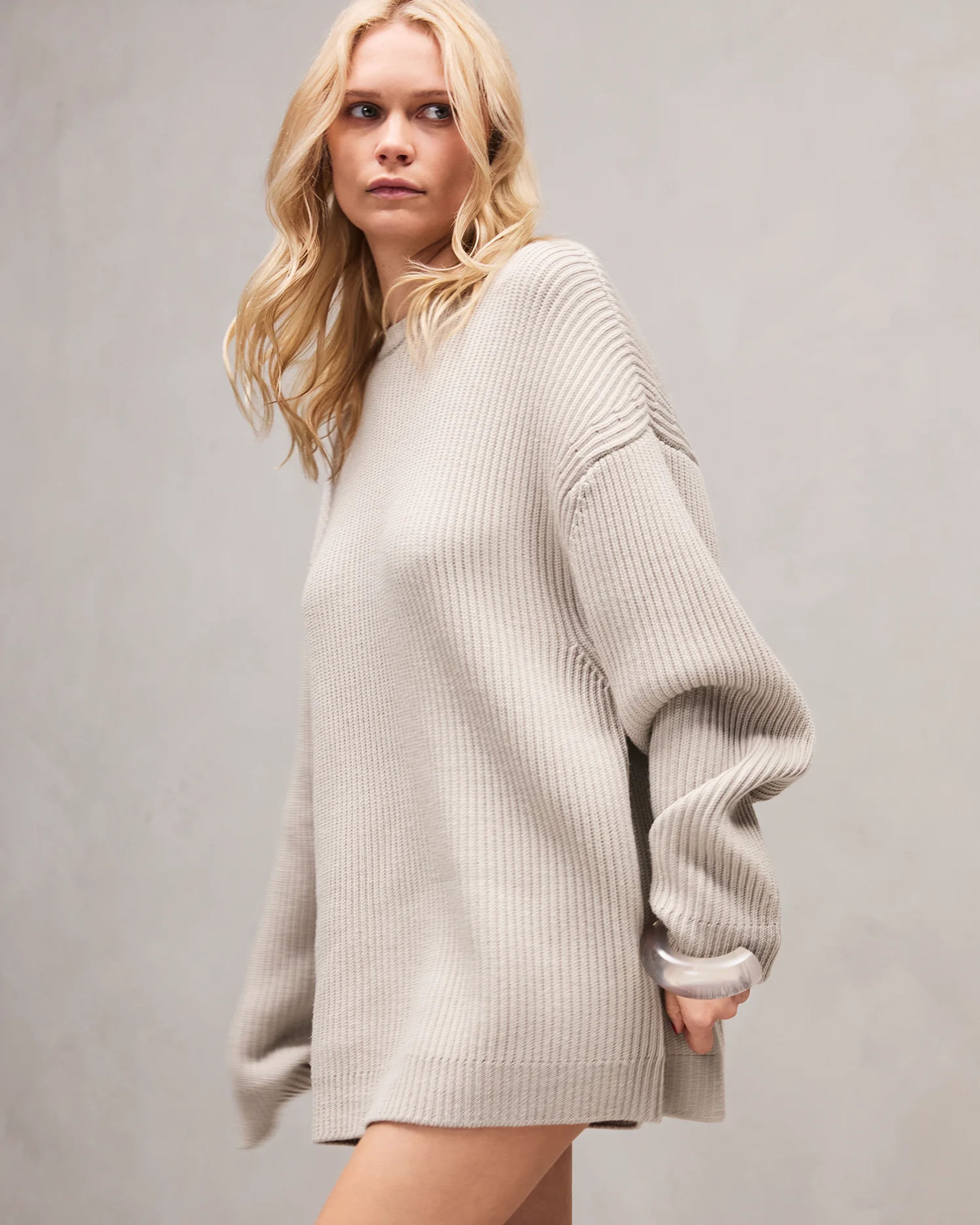 Oversize Knit Crewneck Beige - Image 7