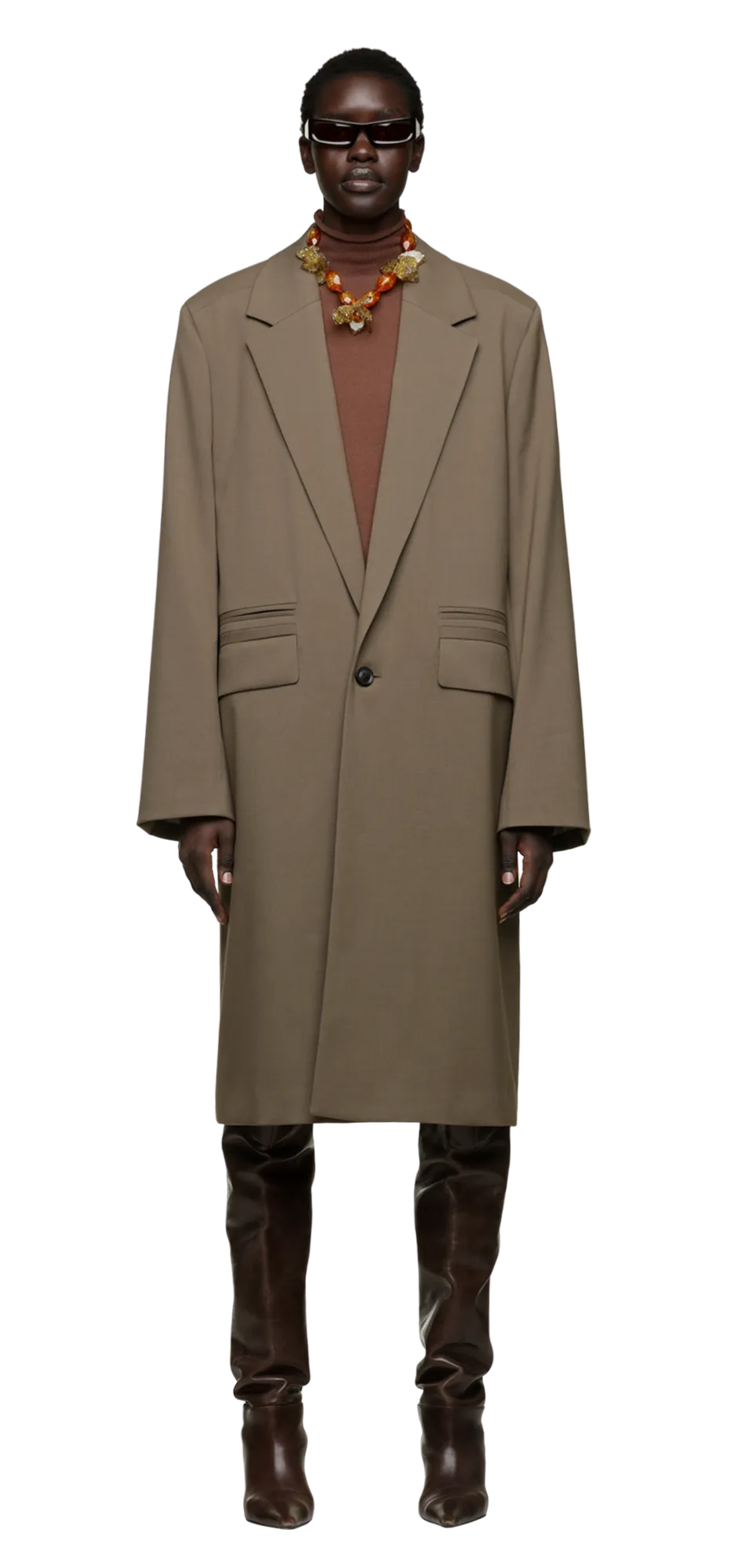 extended-blazer-earth character front view