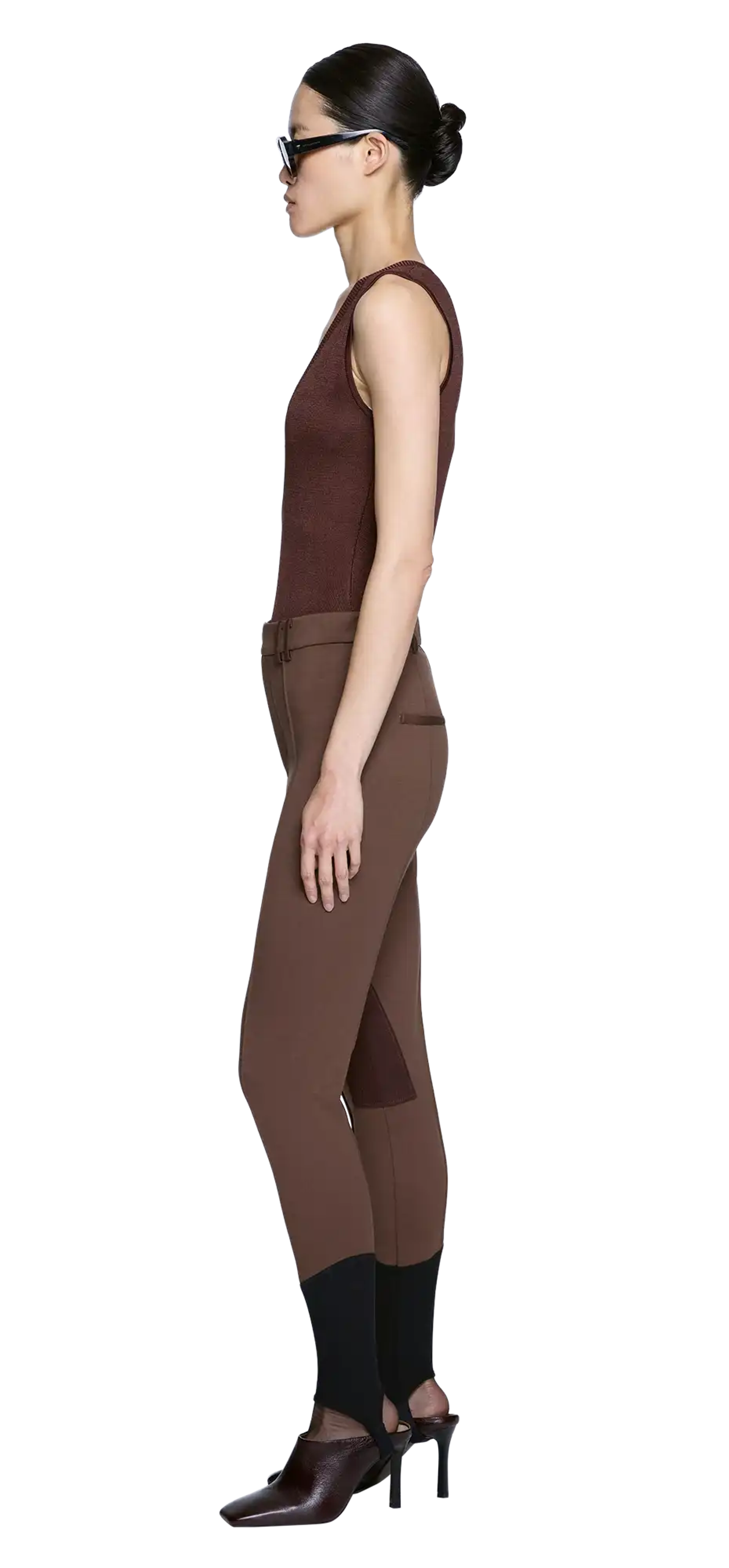 riding-pant-dun character left view