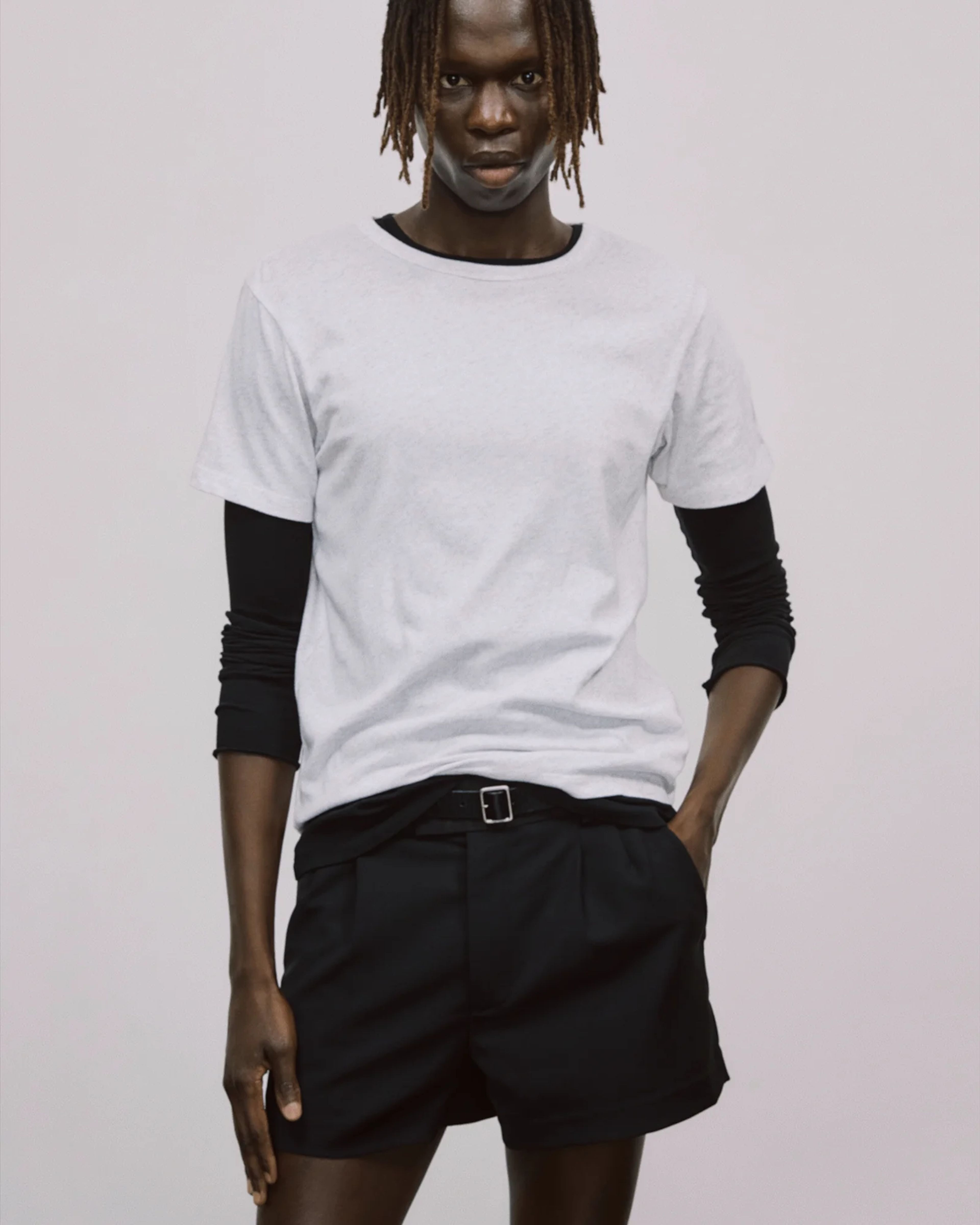 mini-tee-heather-grey photo model