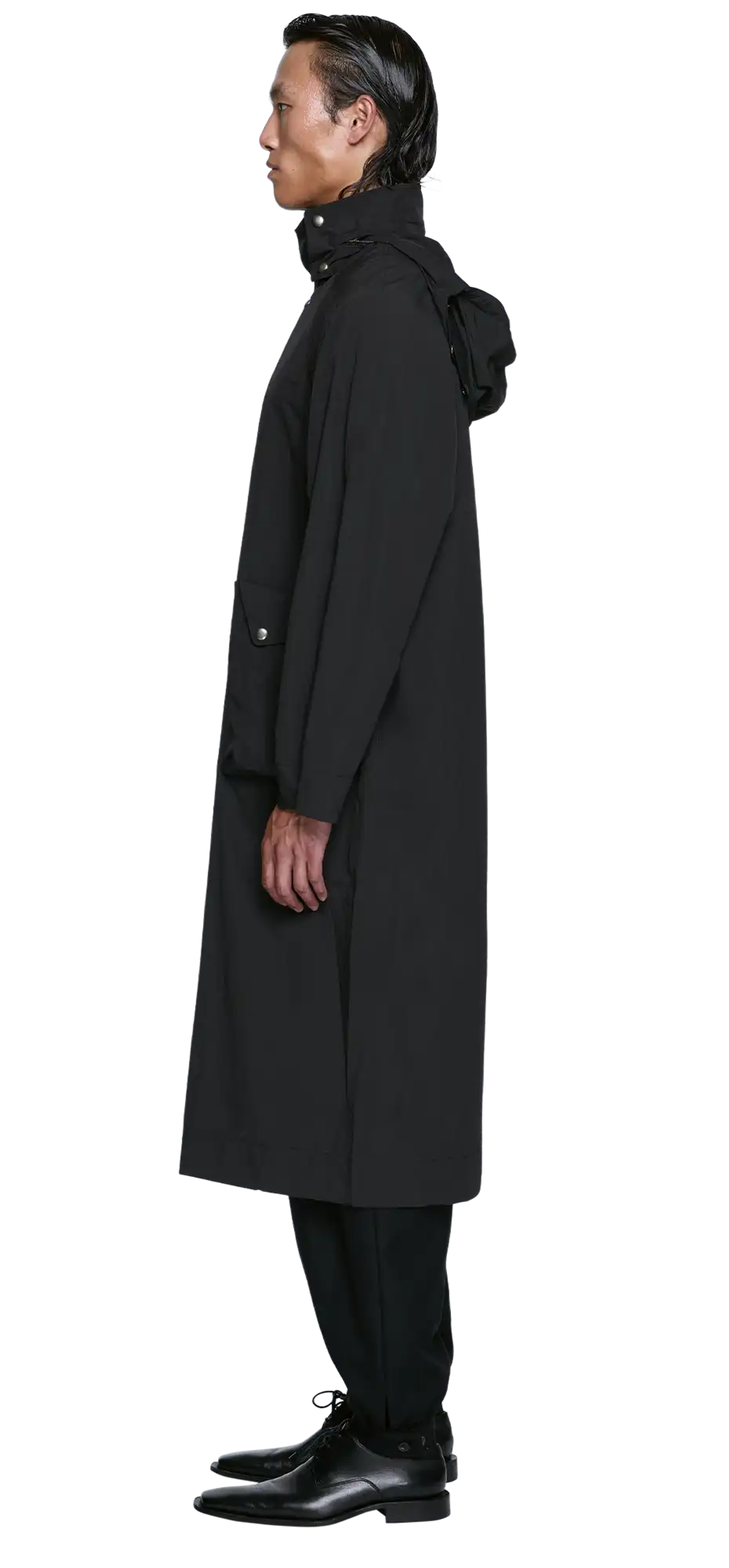 jack-raincoat-black-nylon character left view