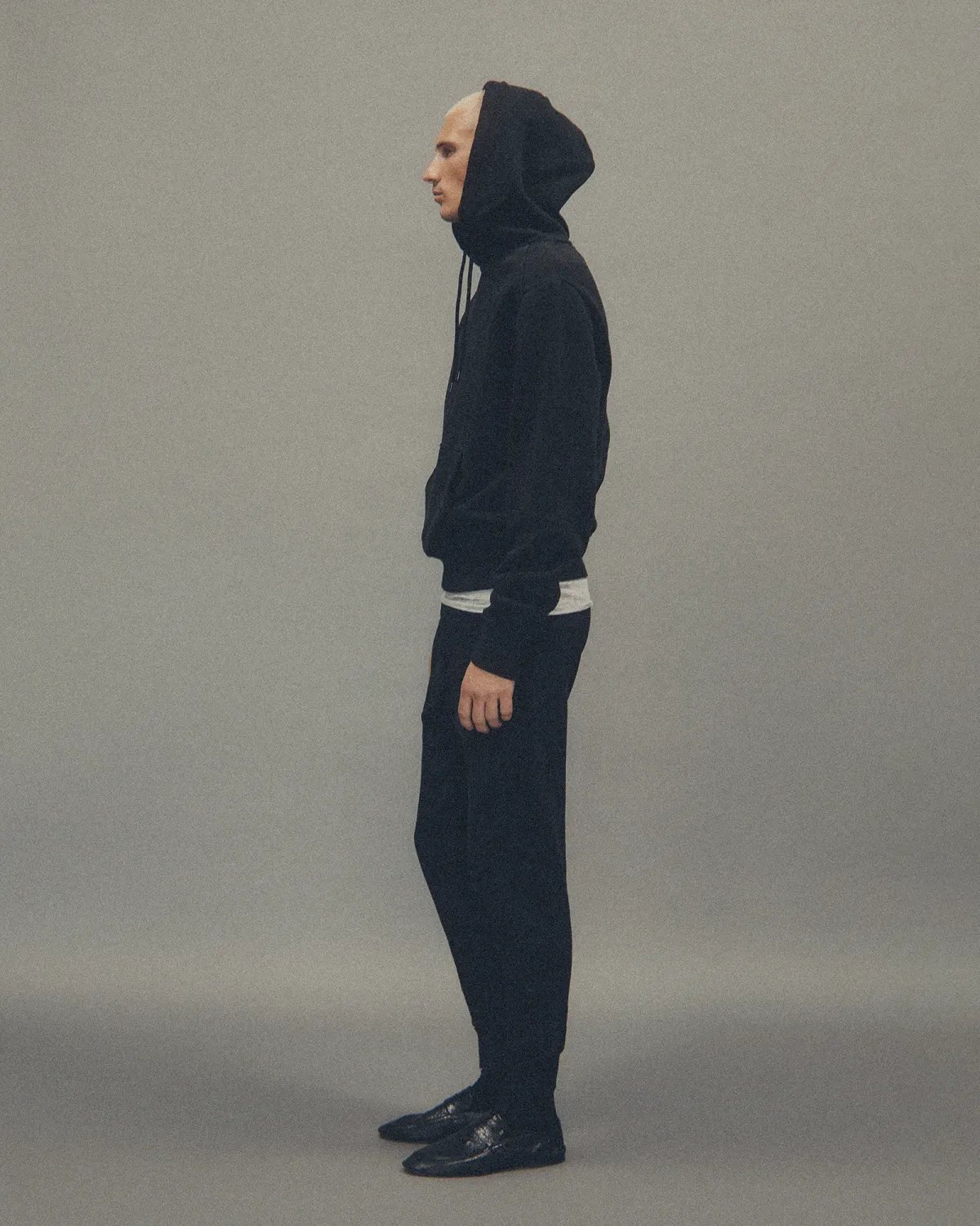 Standard Hood Black - Image 5