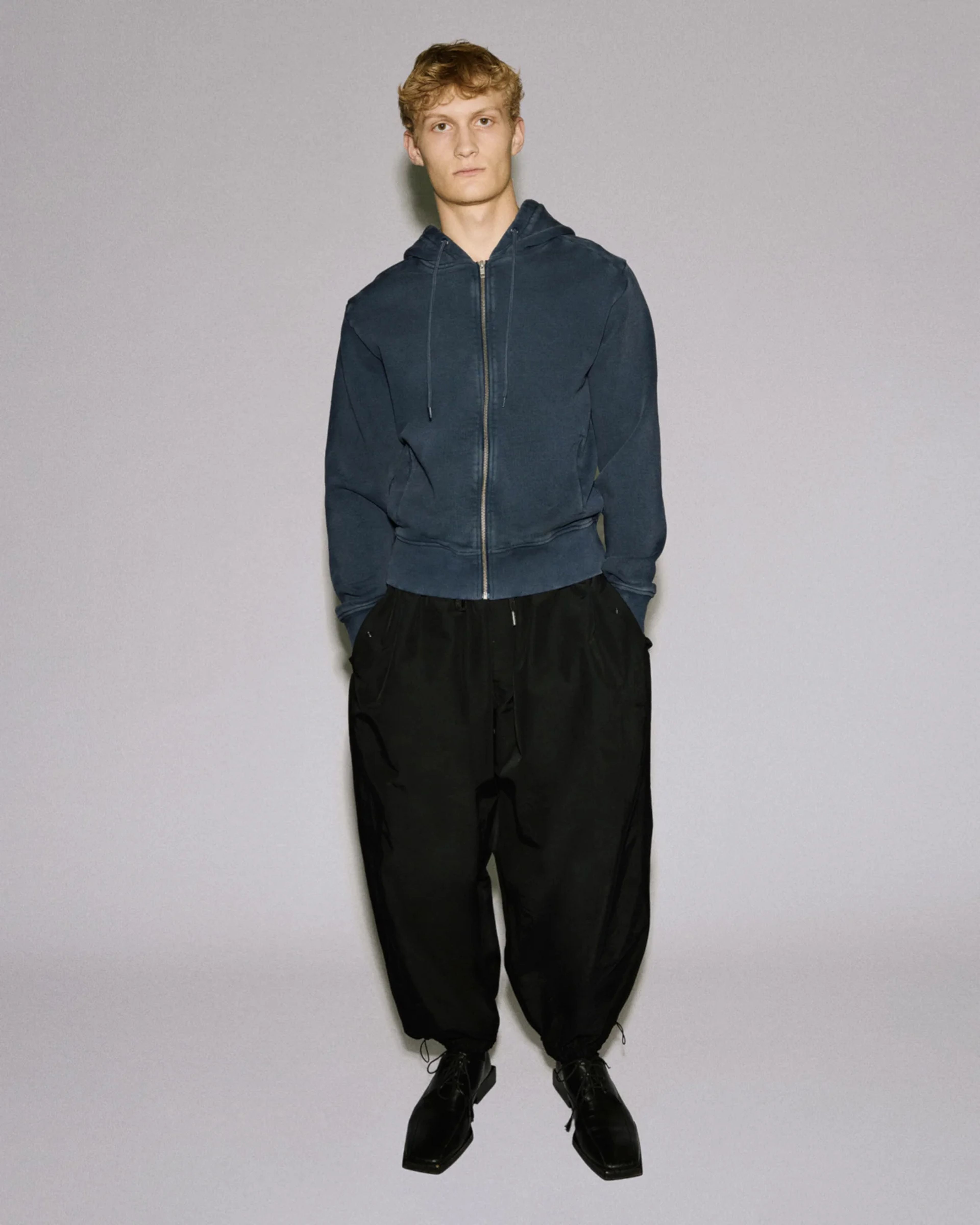 Slim zip up salted navy
