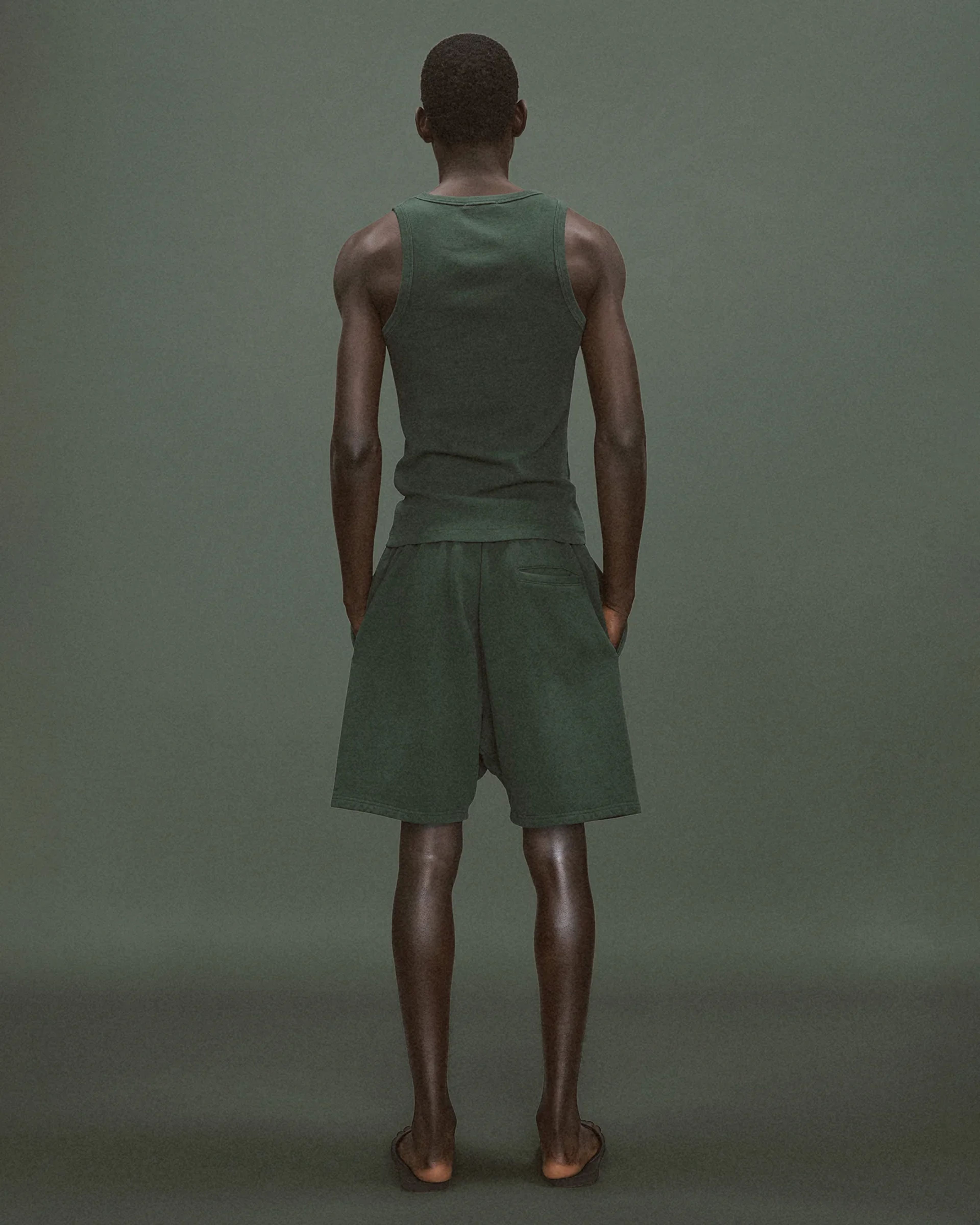 Standard Sweatshort College Green - Image 4