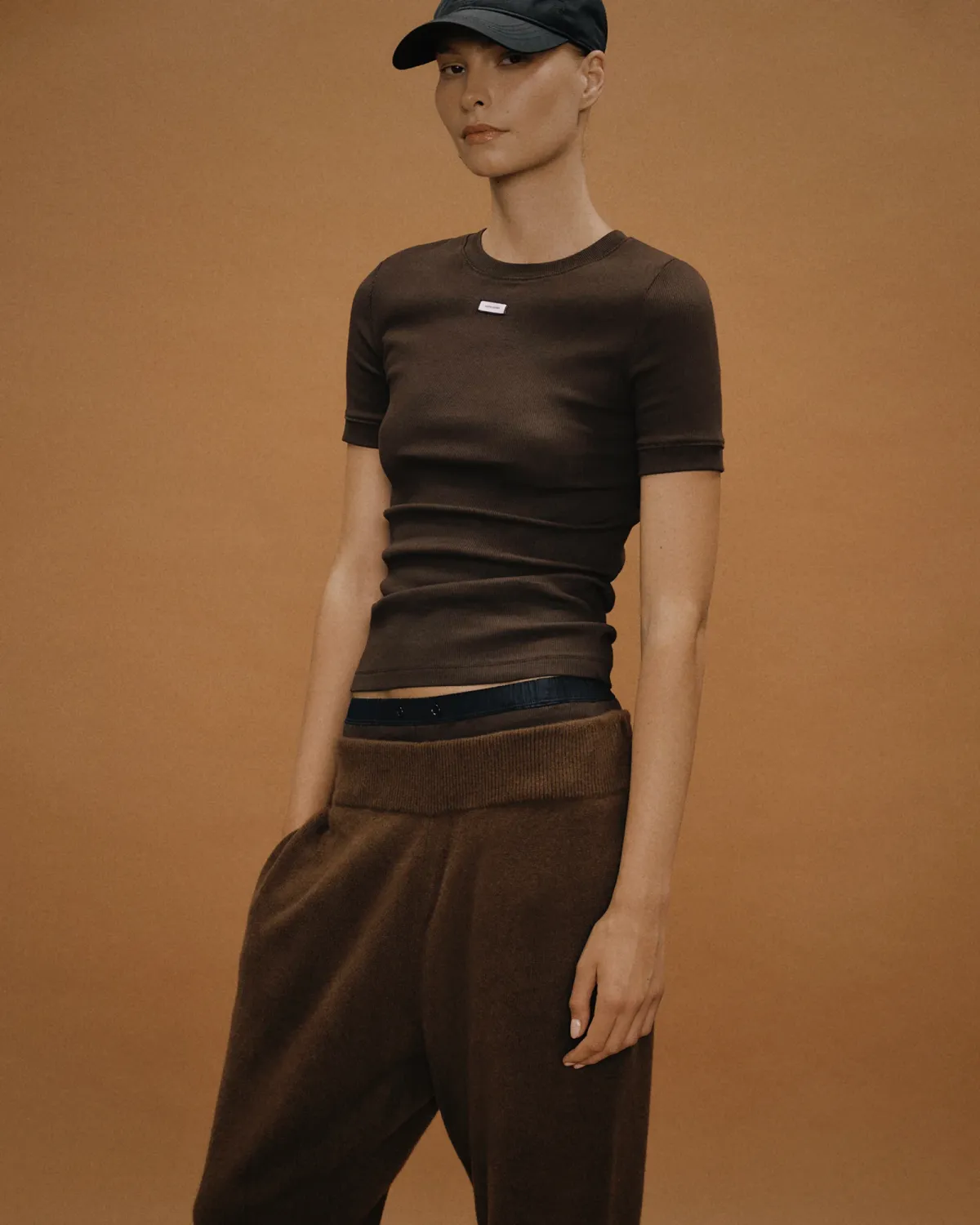 Lounge Tee Redwood - Image 2