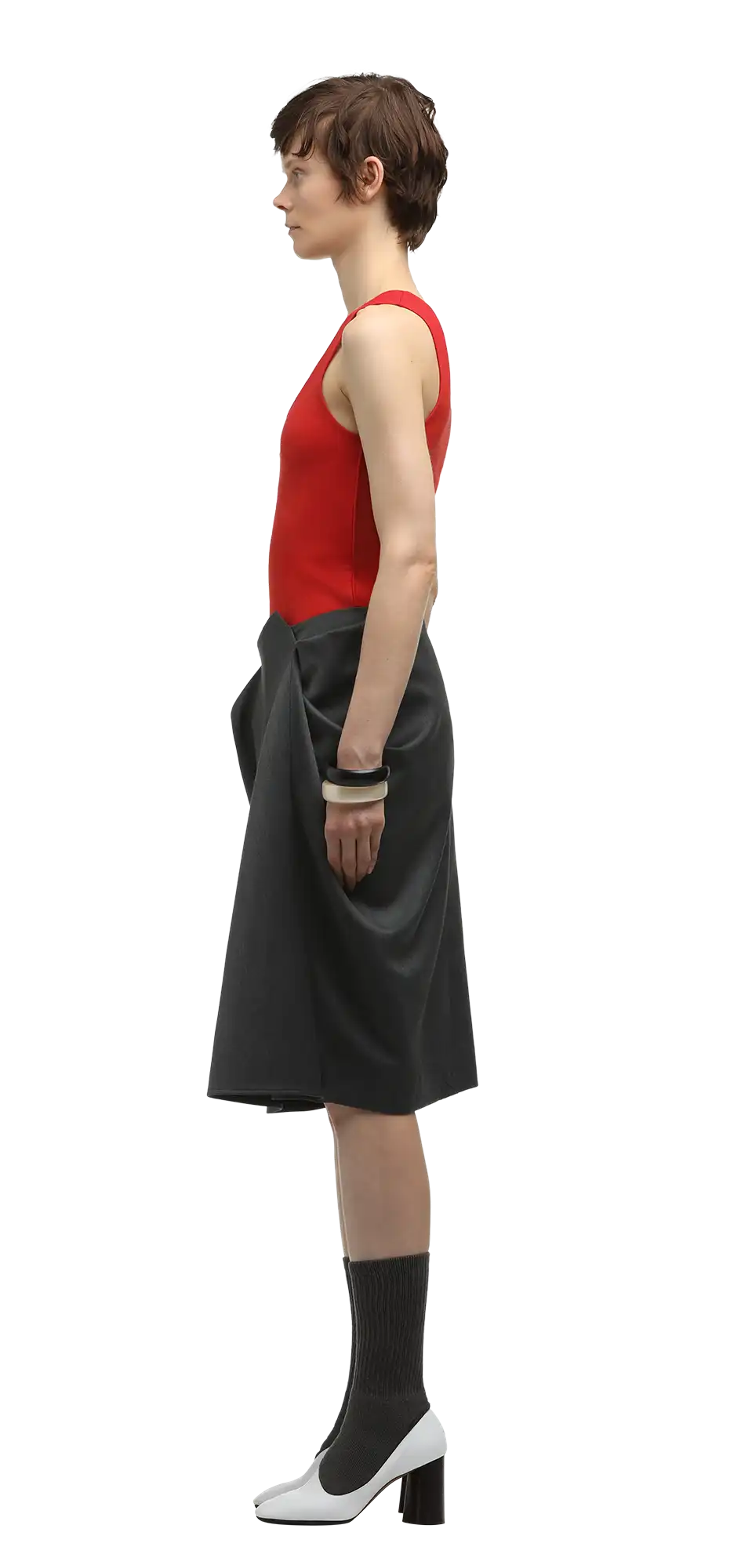crease-skirt-grey-wool character left view