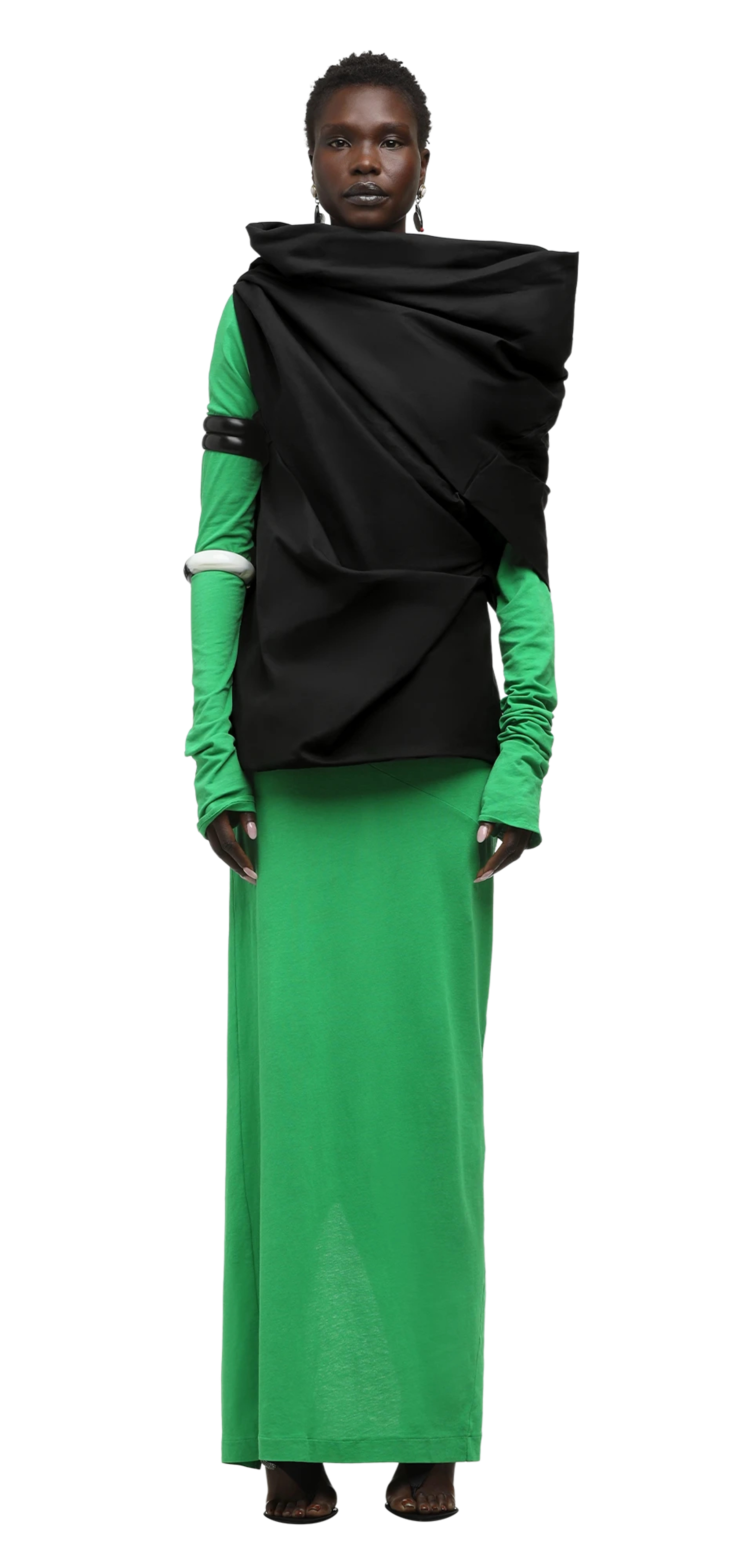 moulded-top-black character front view