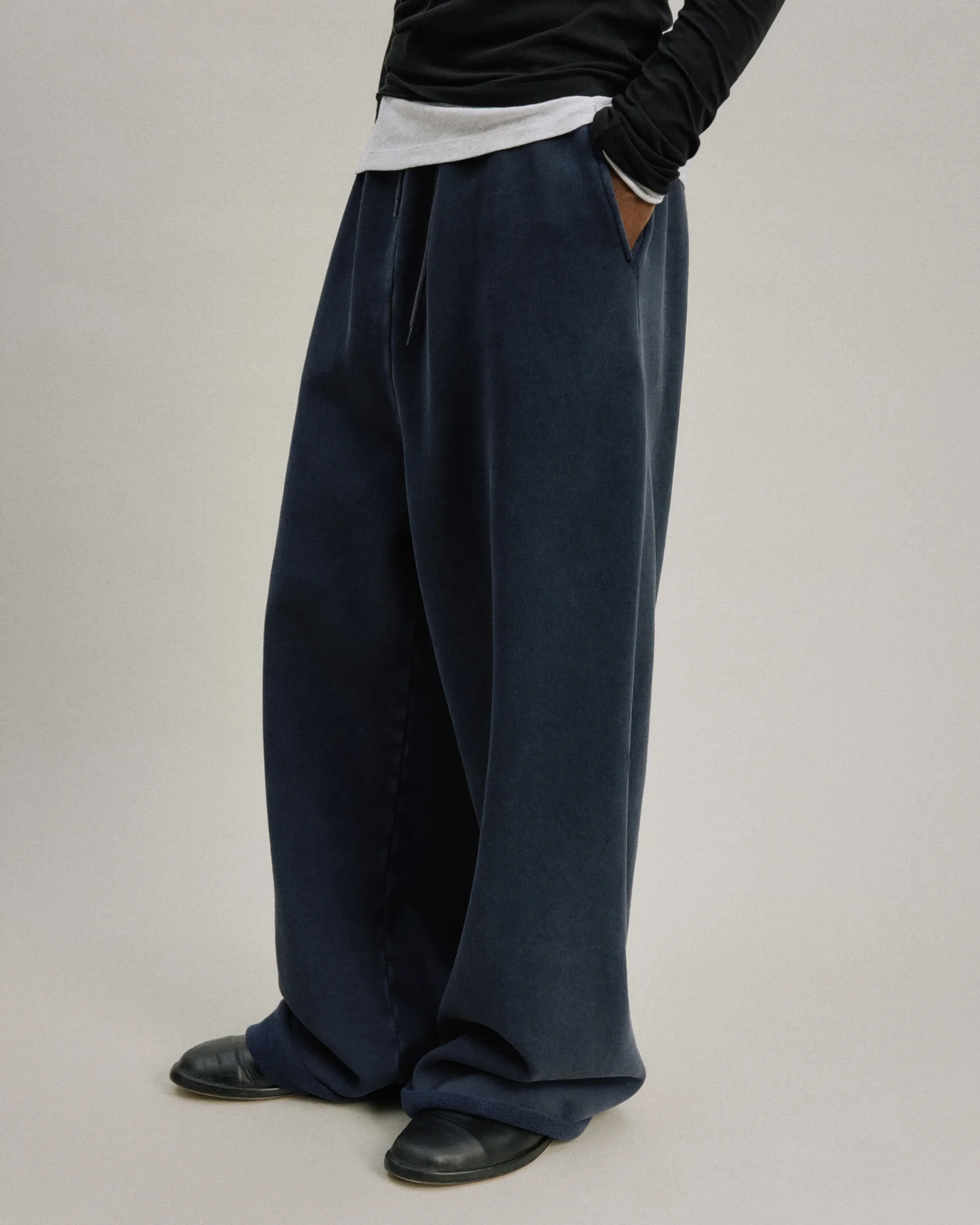 Full Sweatpant Salted Navy - Image 1