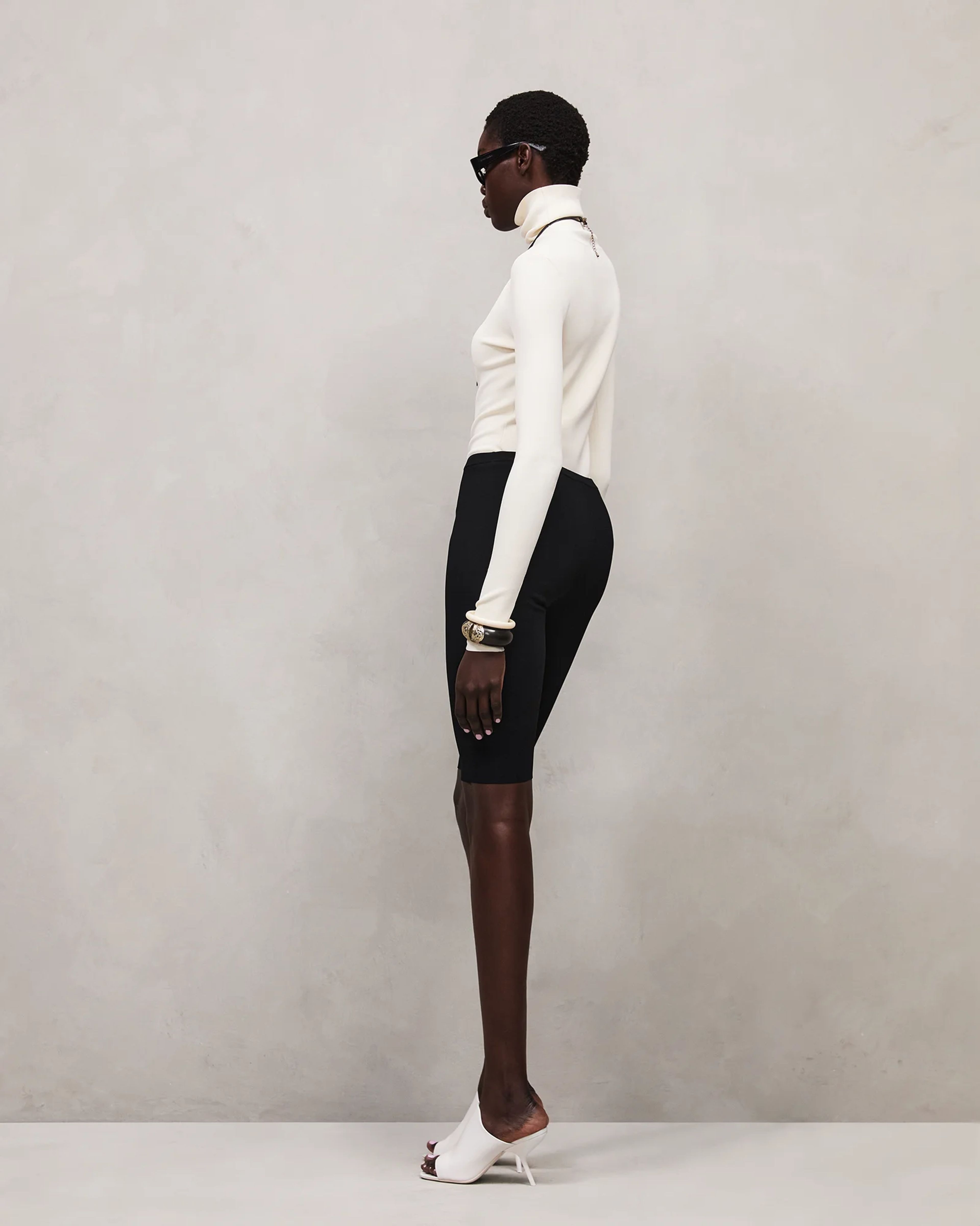 Turtleneck Bodysuit Off White - Image 3