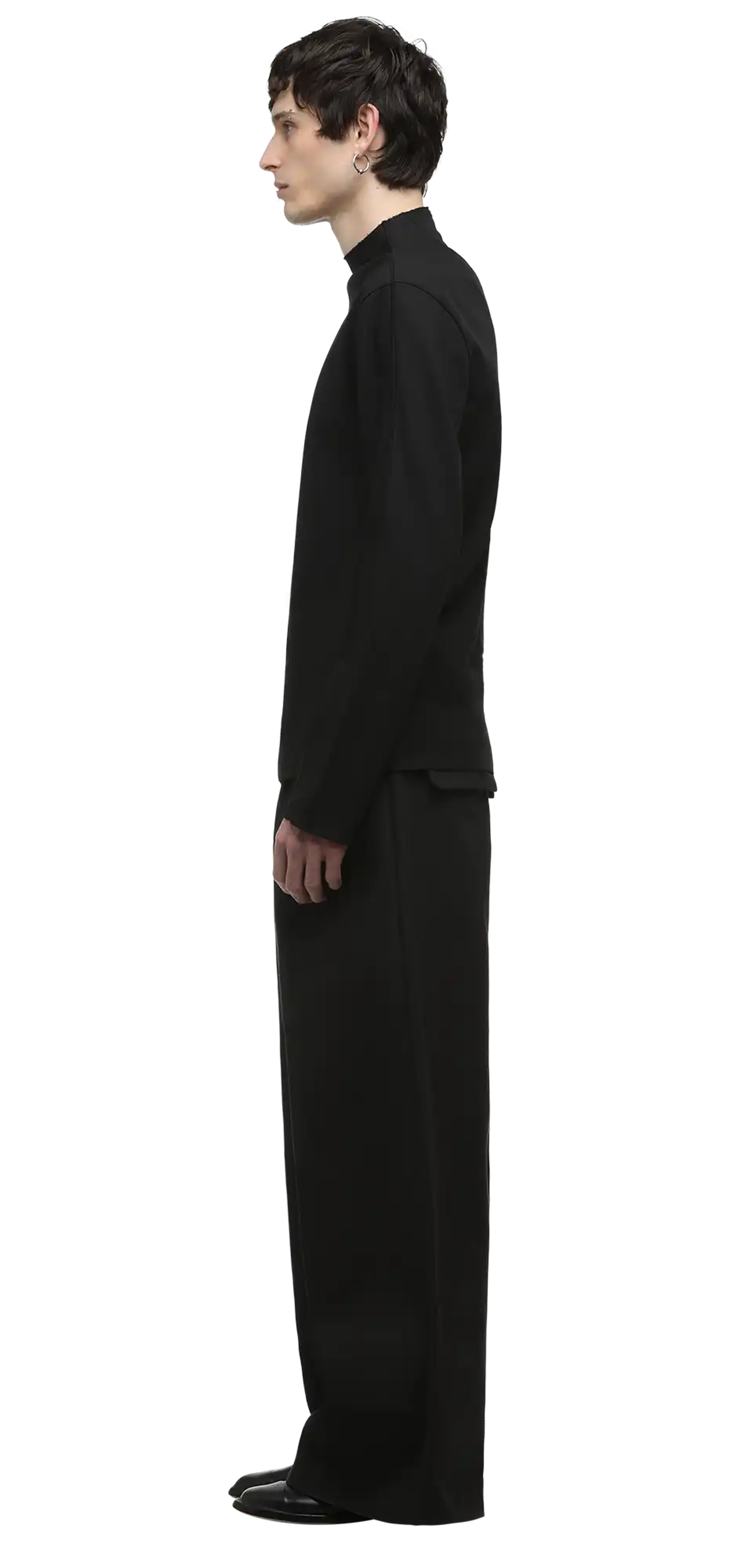 structured-top-black character left view