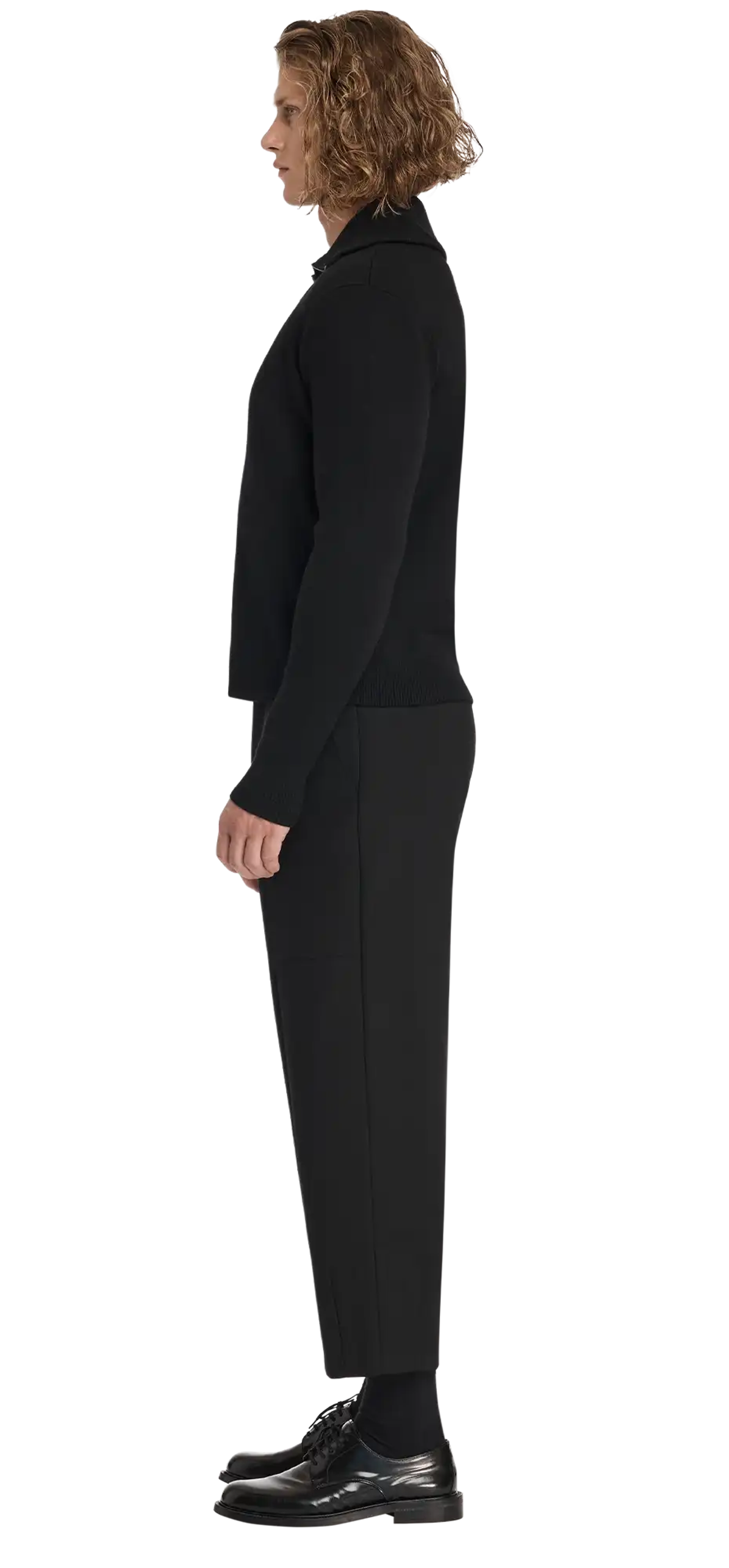 knit-zip-up-jacket-black character left view