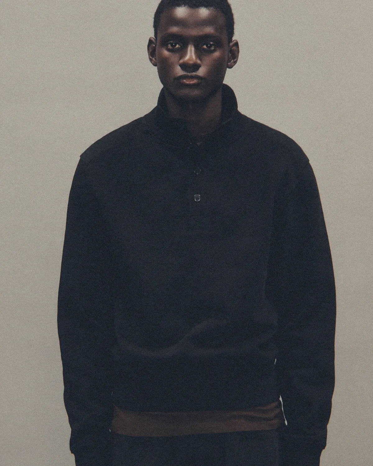 Port Pullover Black - Image 4