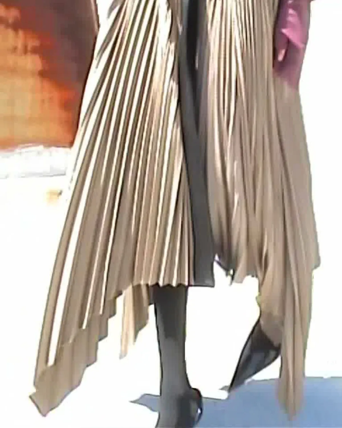 Panel Pleat Skirt Camel - Image 2