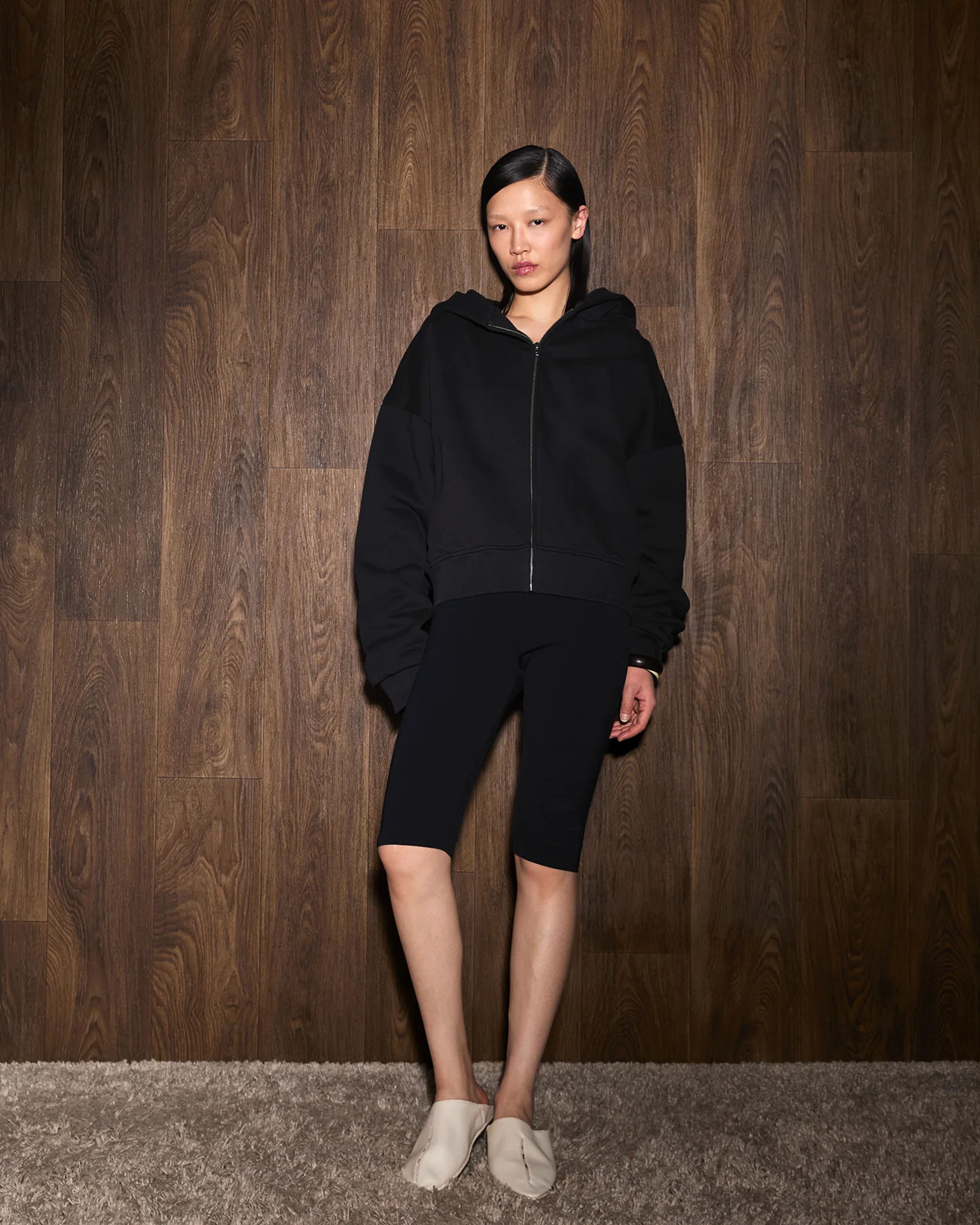 Thermal Hood Black - Image 3