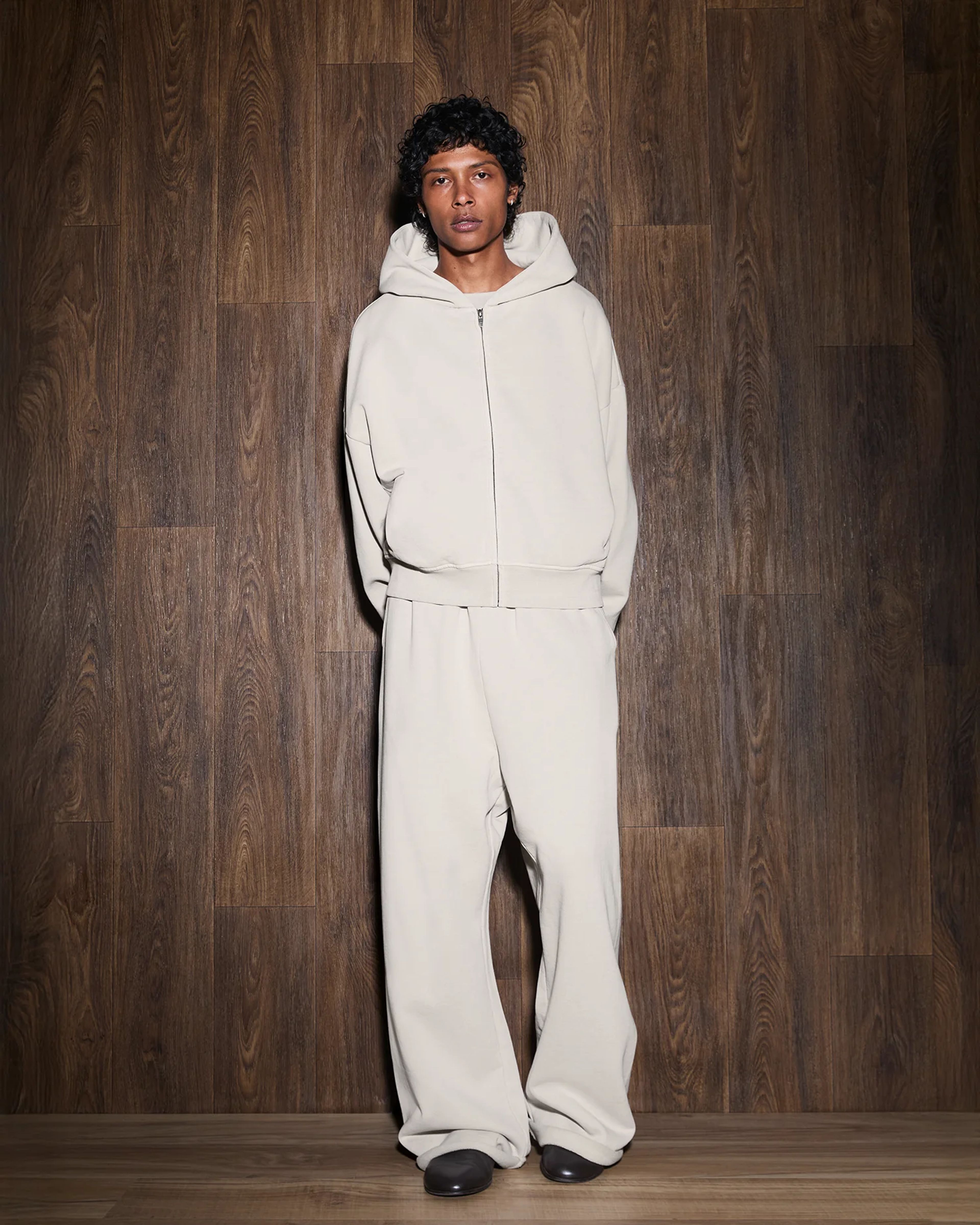 Thermal Hood Off White - Image 1