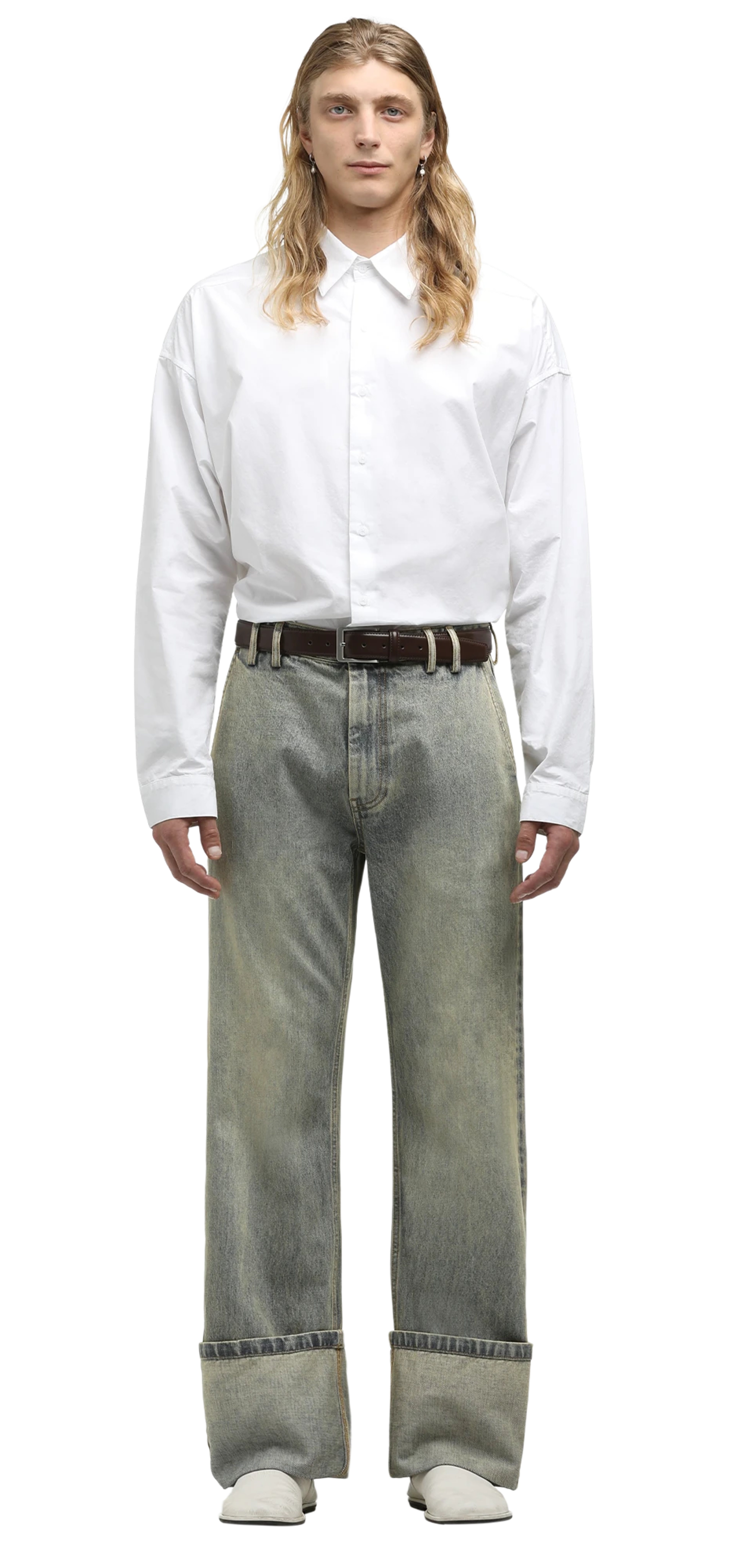 cuff-jean-surface-wave character front view