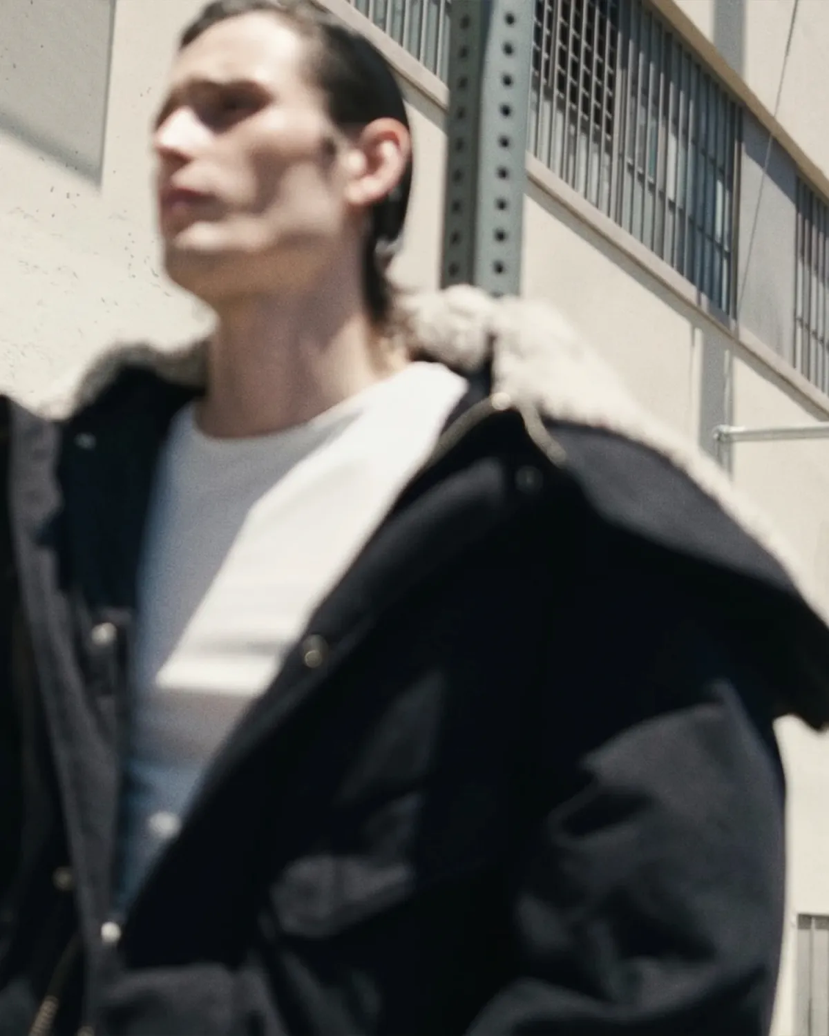 Portal Jacket Blue Black - Image 2