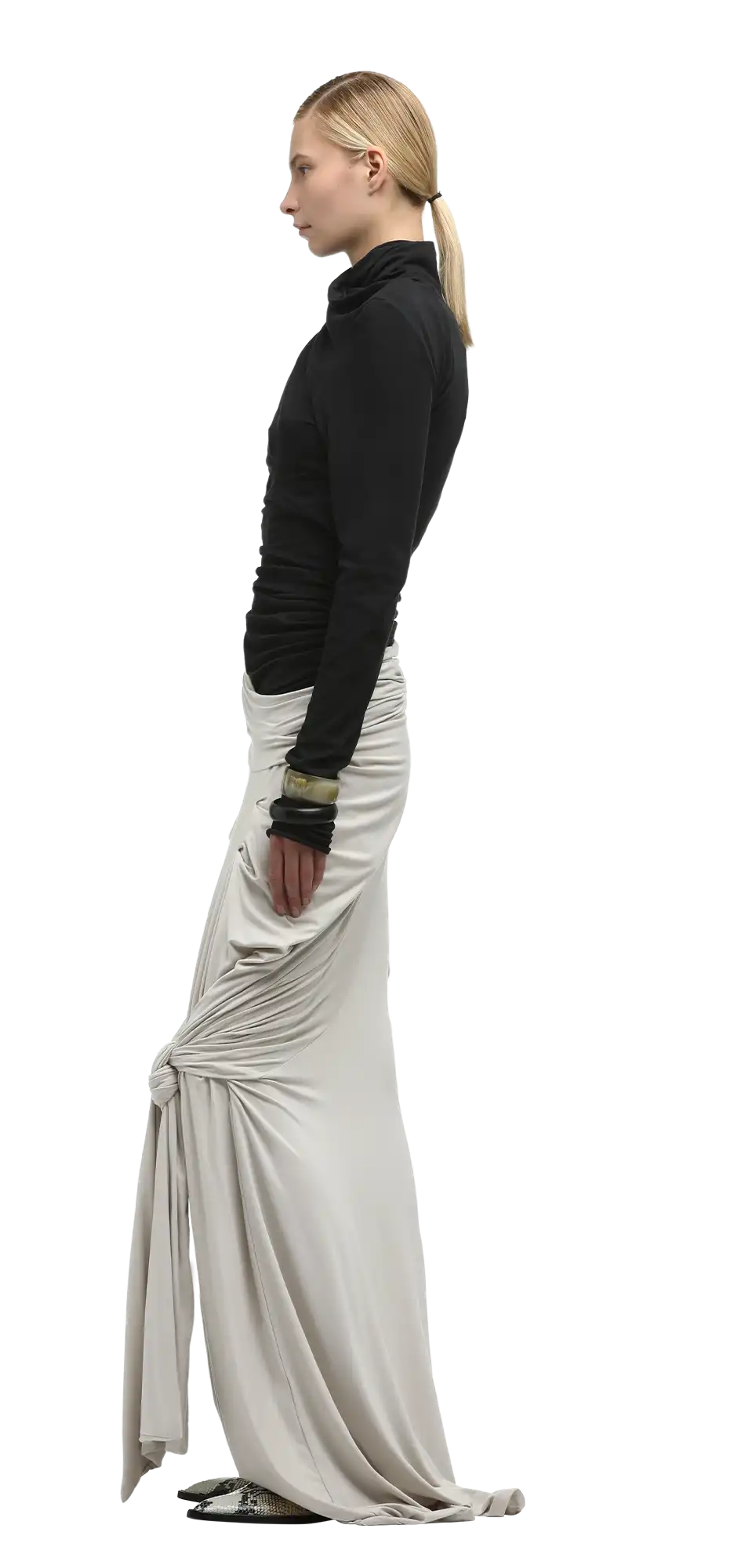 lumiere-scarf-skirt-stone character left view