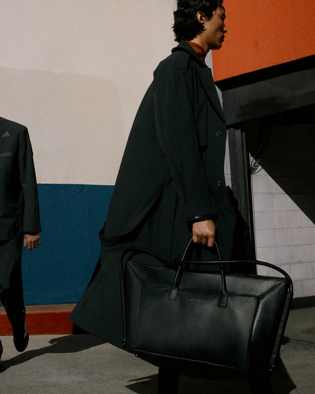 Uniform Trenchcoat Black - Image 2