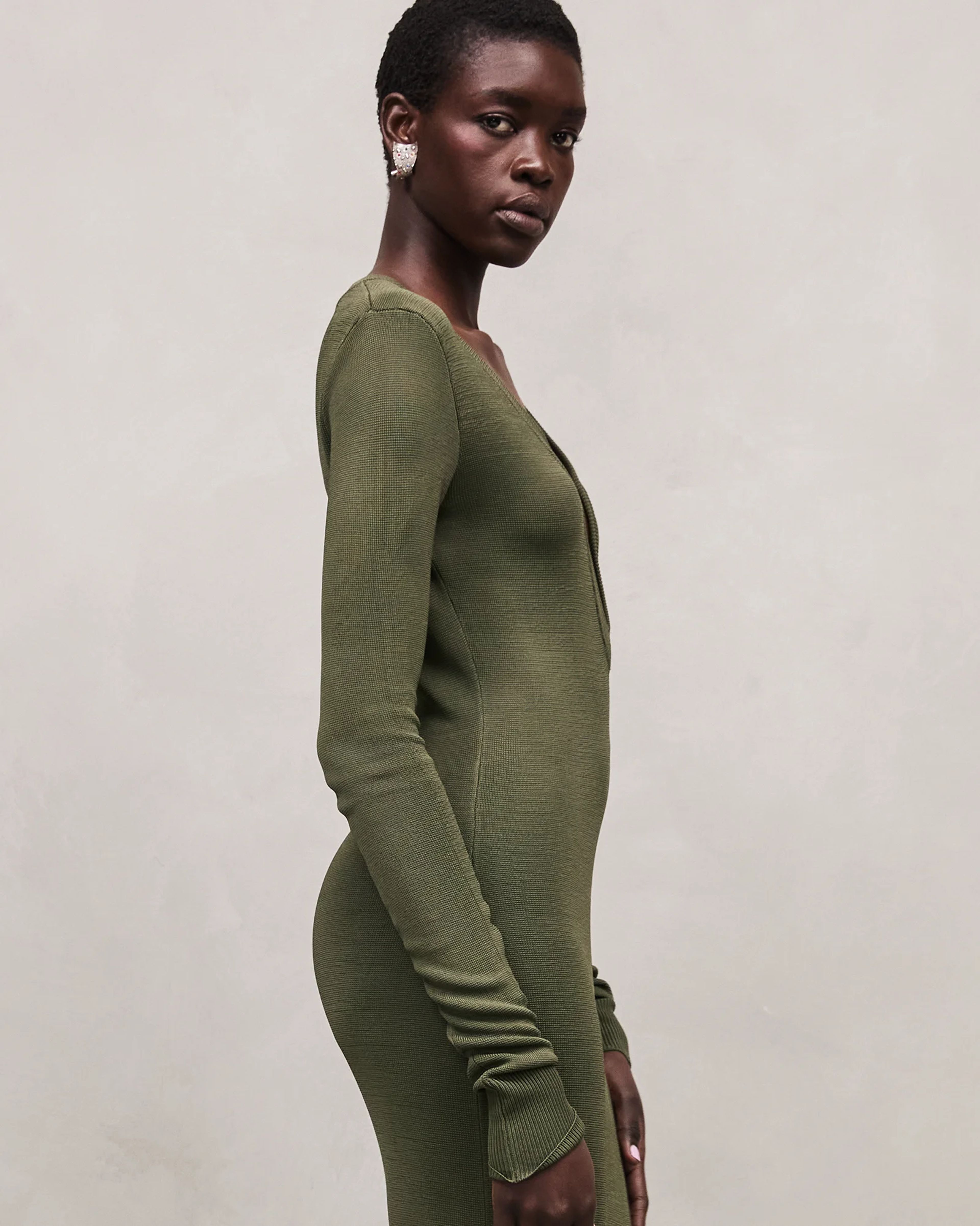 Long Sleeve V Neck Midi Moss - Image 2