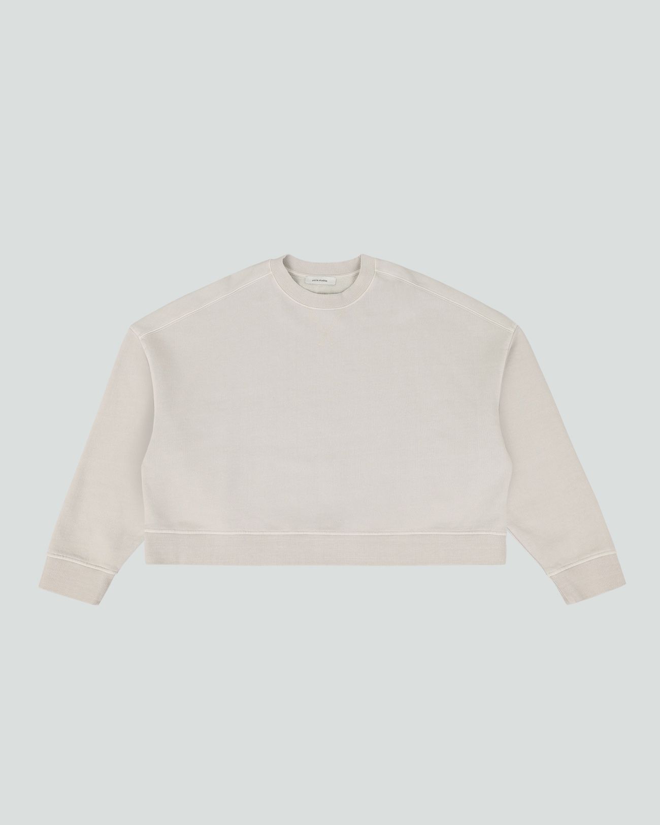 box crew off white - entire studios