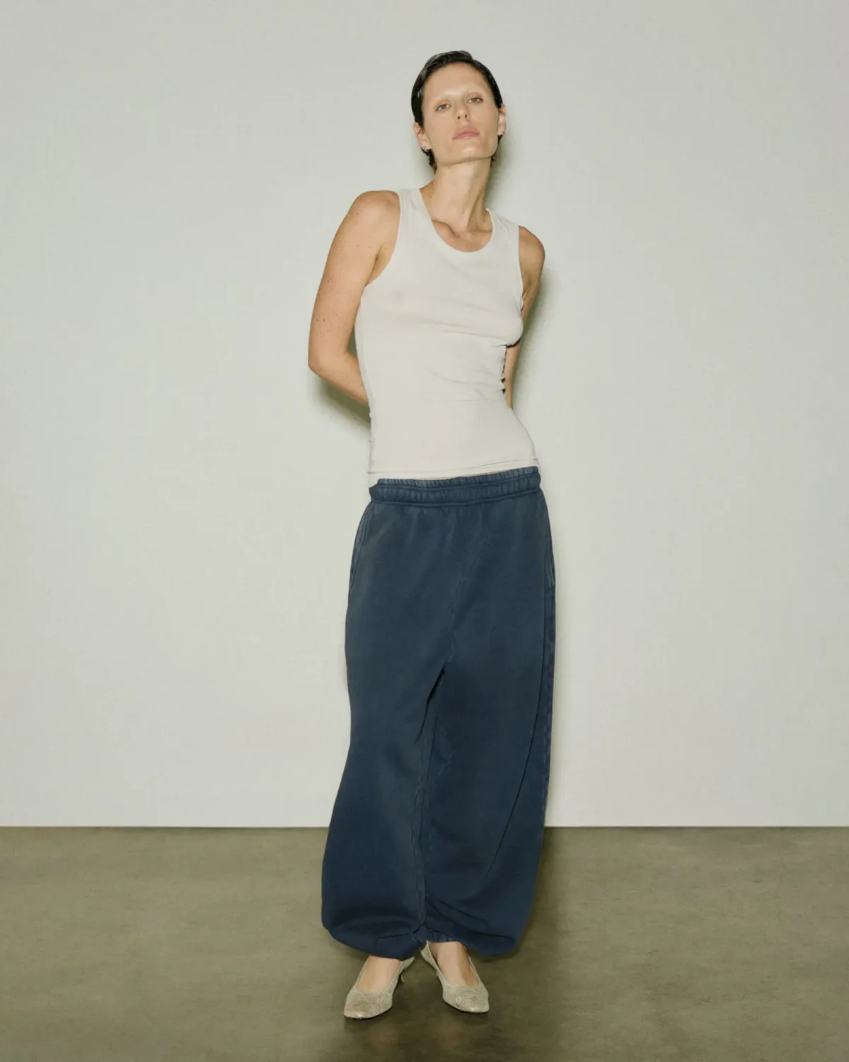Standard Sweat Salted Navy - Image 4