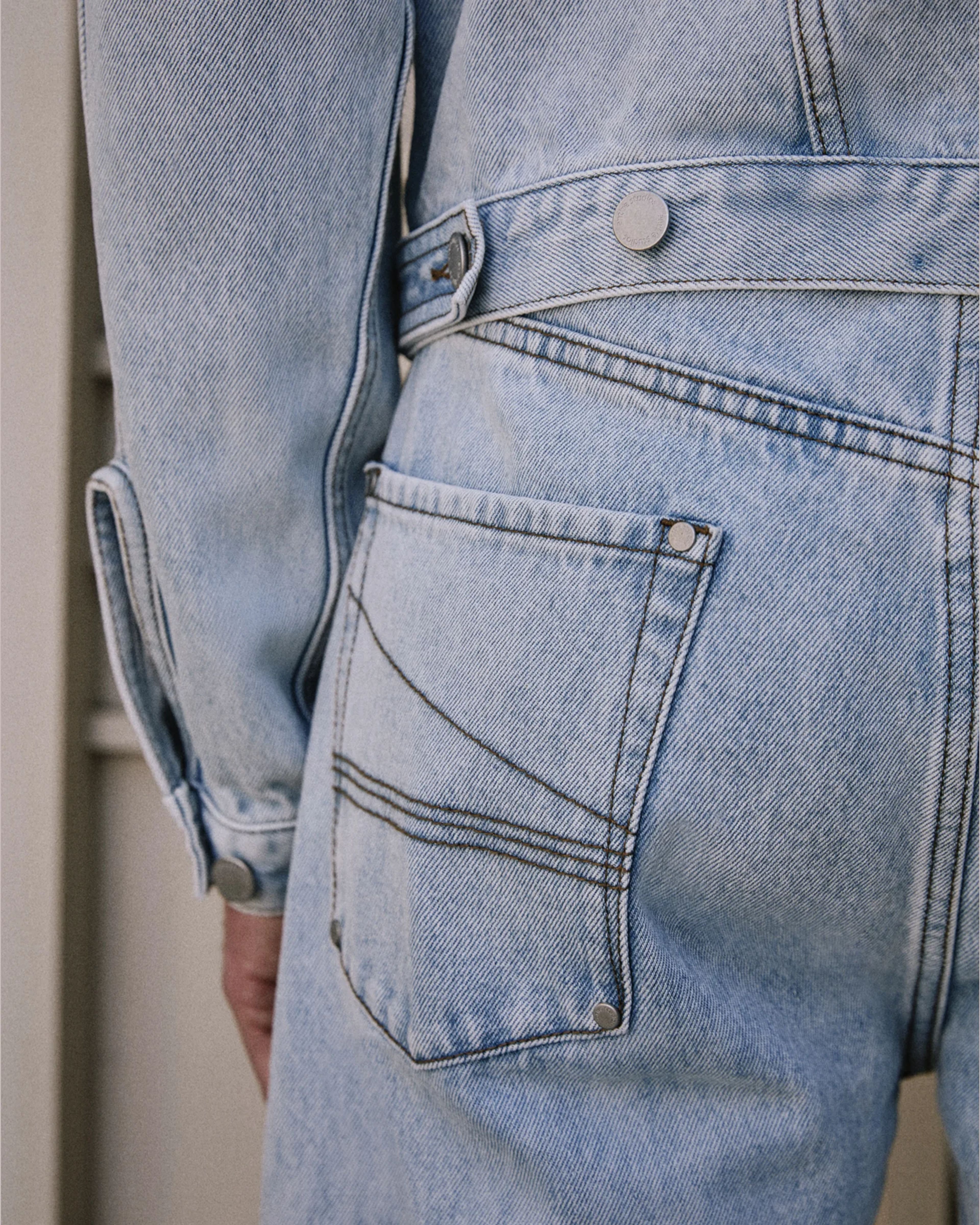 Shrunken Denim Jacket Old Blue - Image 2