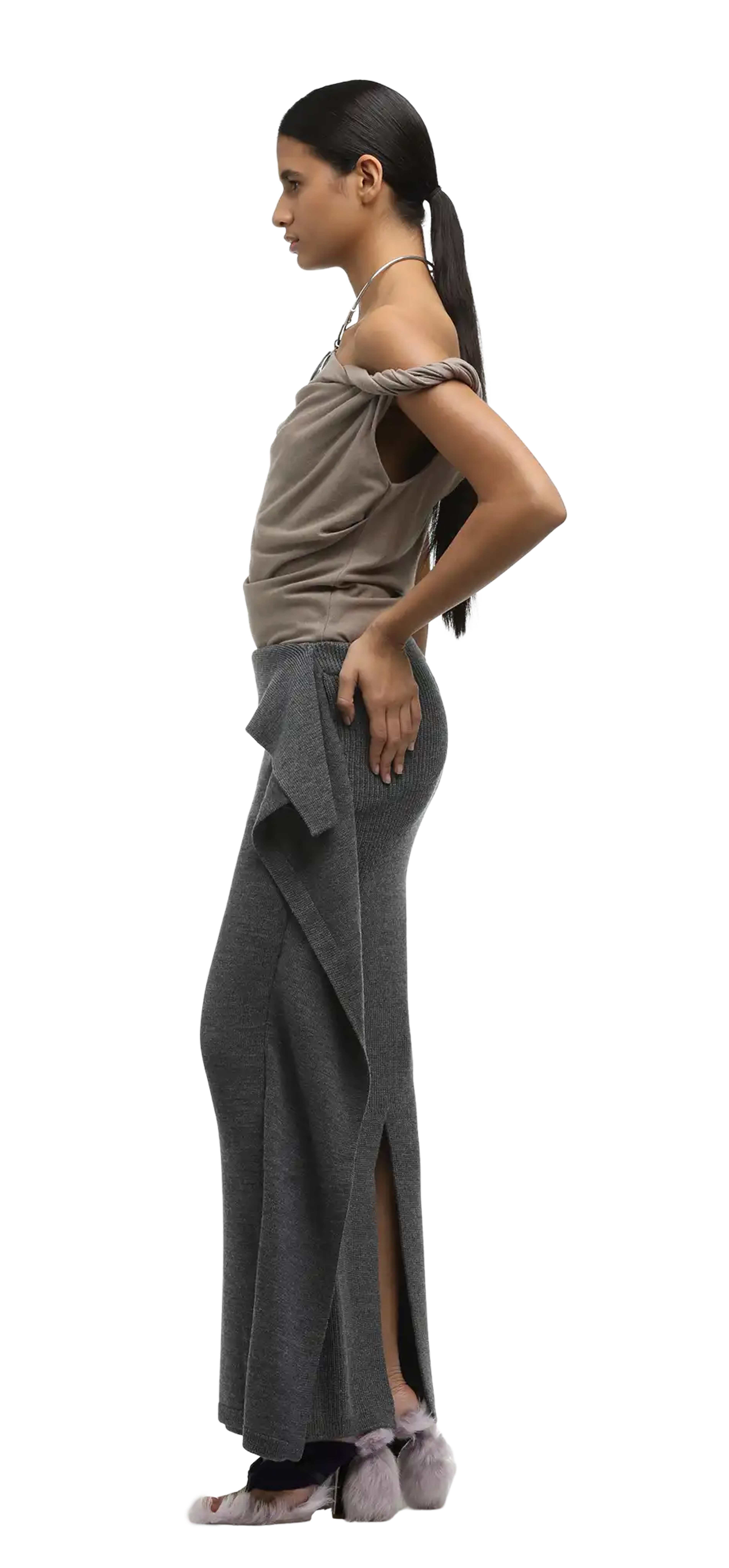 jersey-twist-top-beige character left view