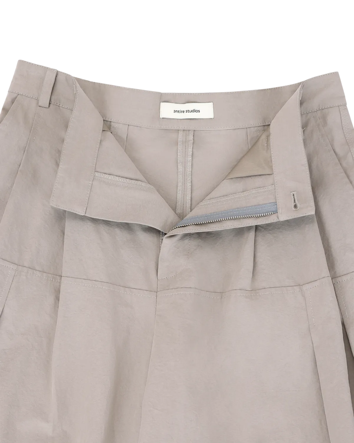 Cloak Short Haze - Image 5