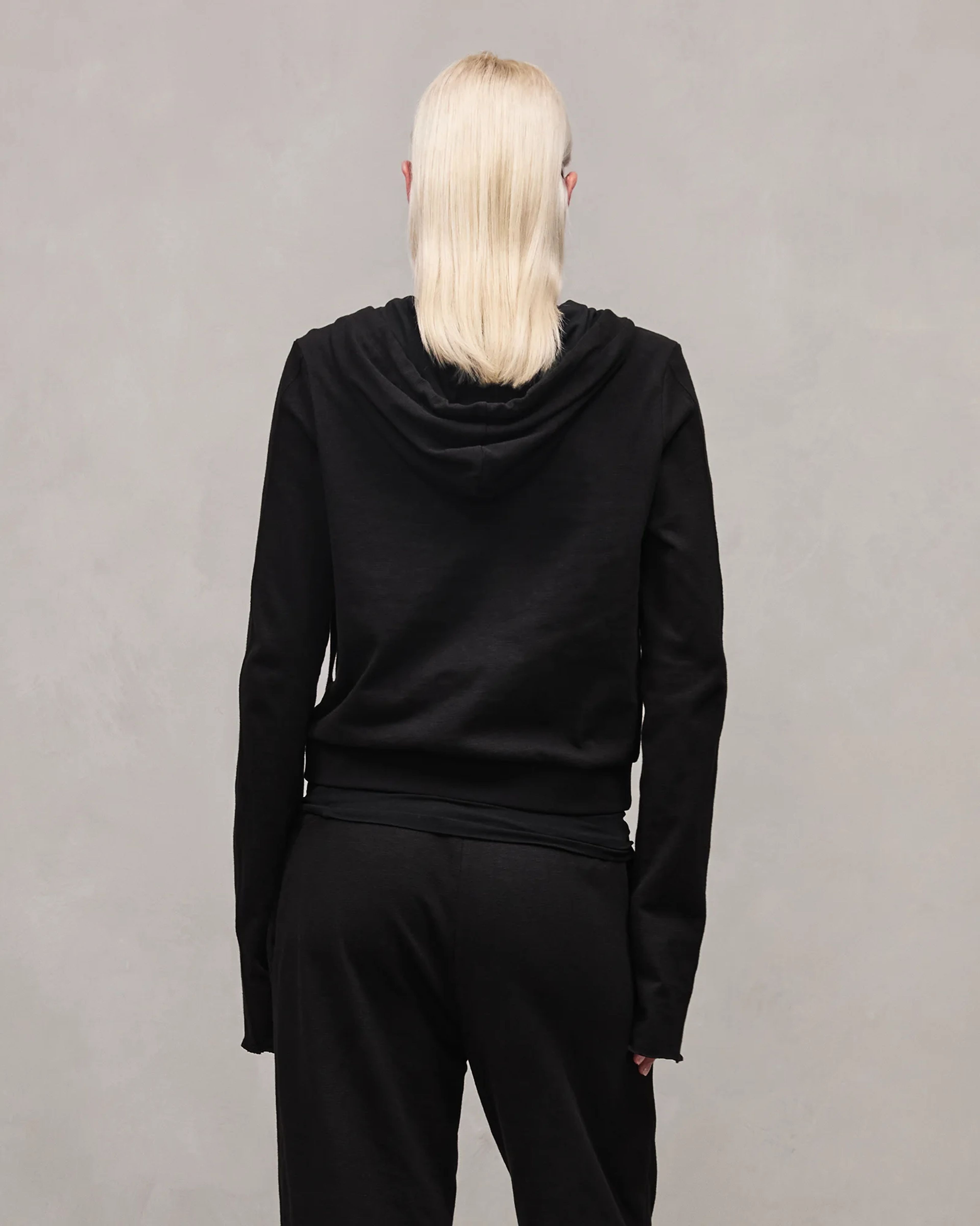 Lightweight Cropped Zip Up Black - Image 3
