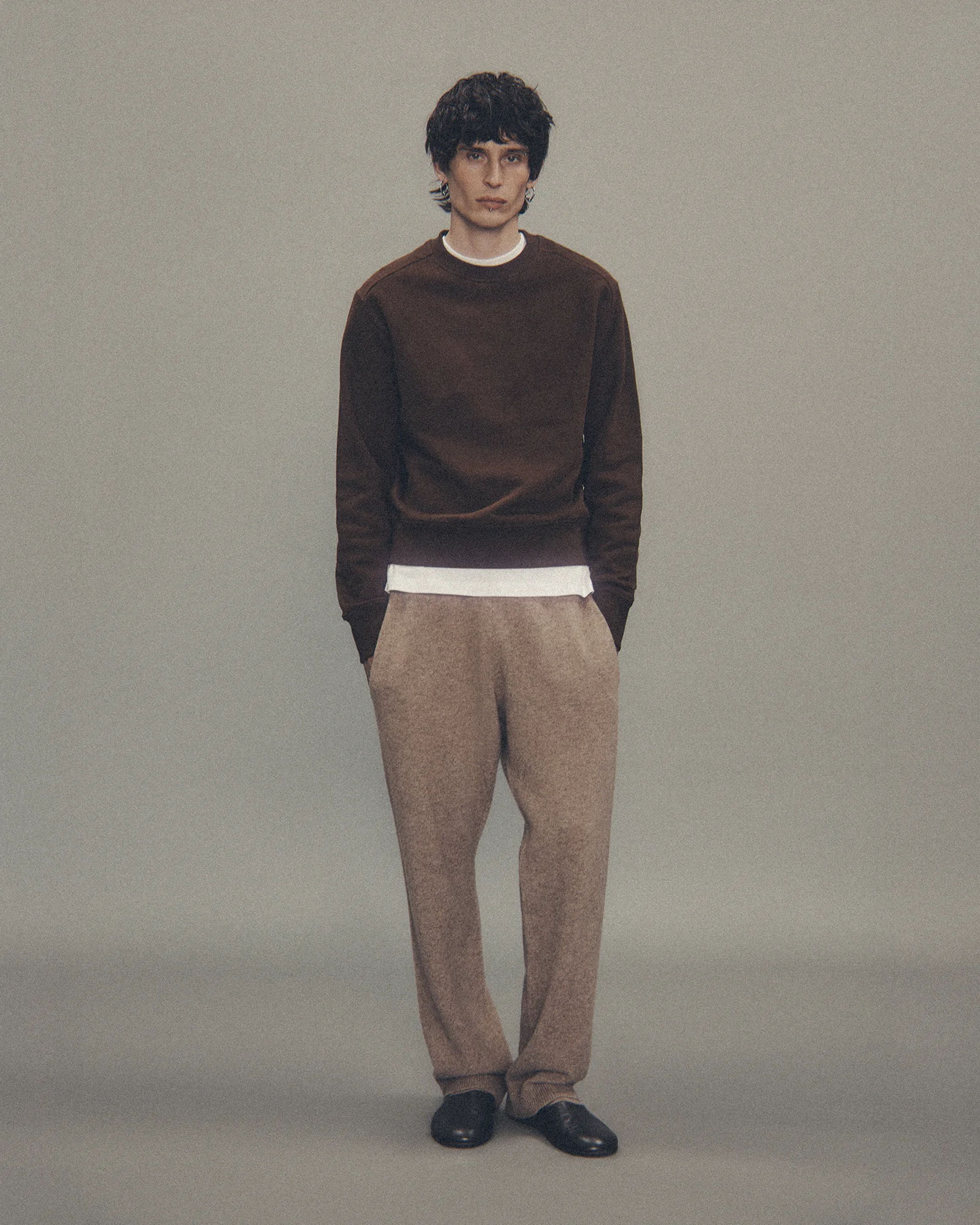 Pod Crew Brunette - Image 1