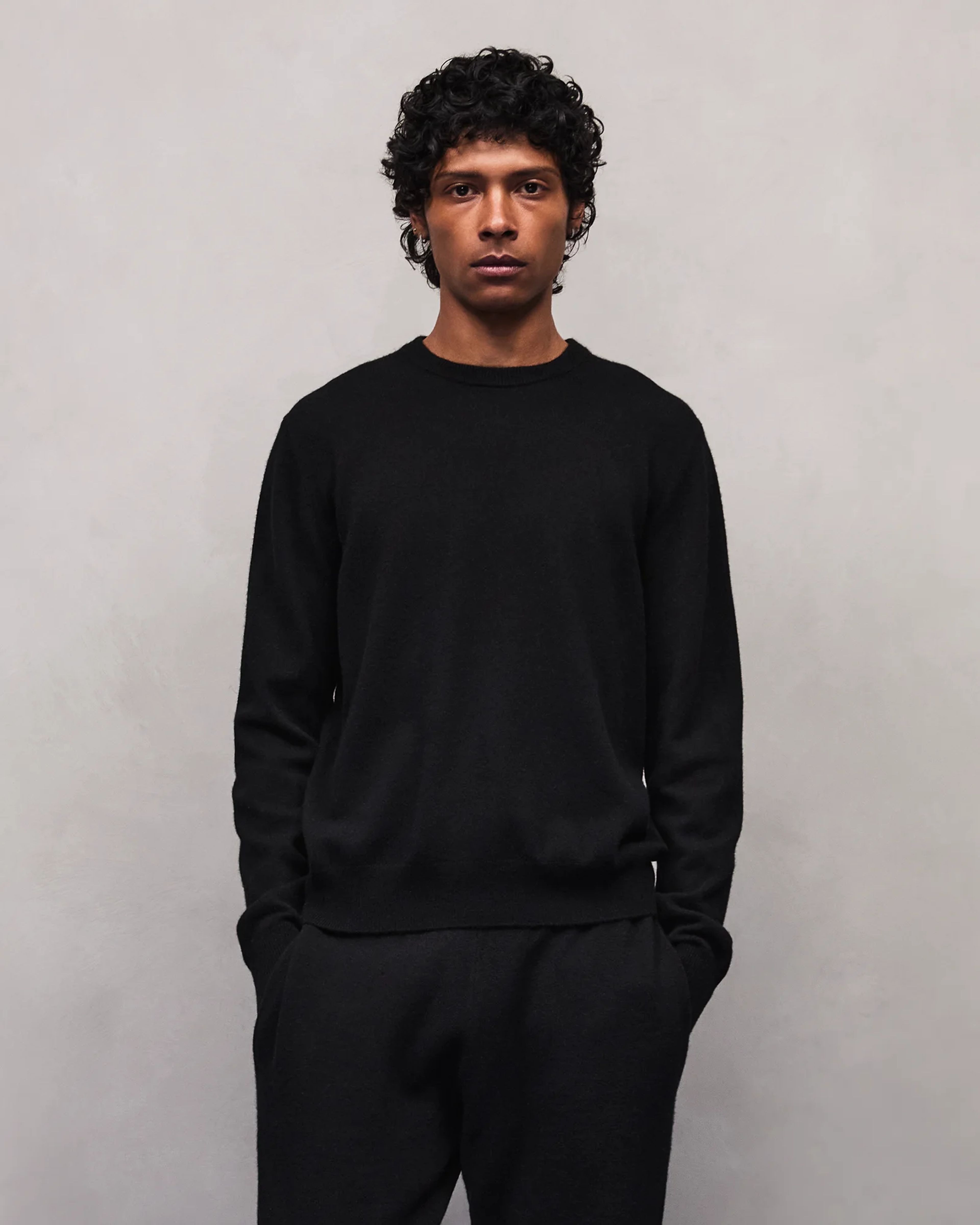 Knit Crewneck Black - Image 3