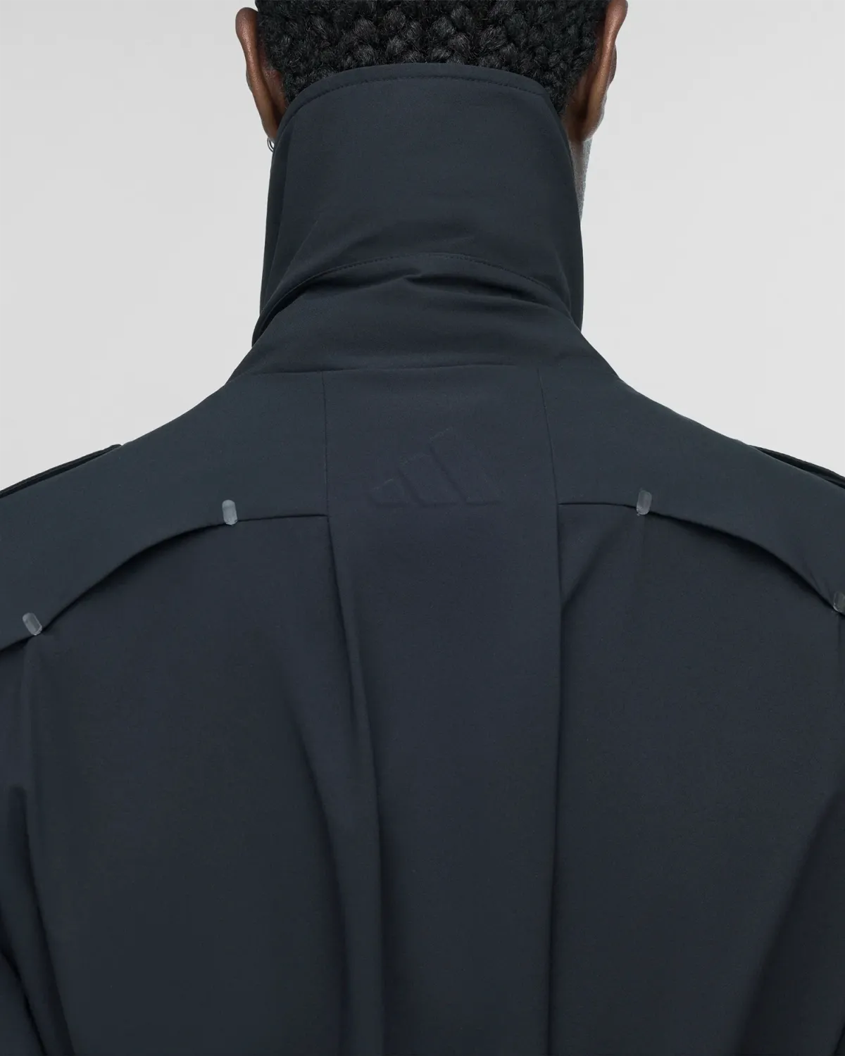 Uniform Trenchcoat Black - Image 7