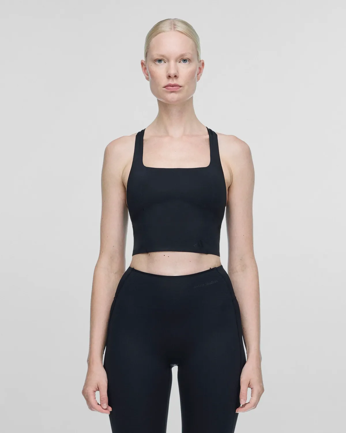 Optime Training Medium Support Bra Tank Black - Image 3