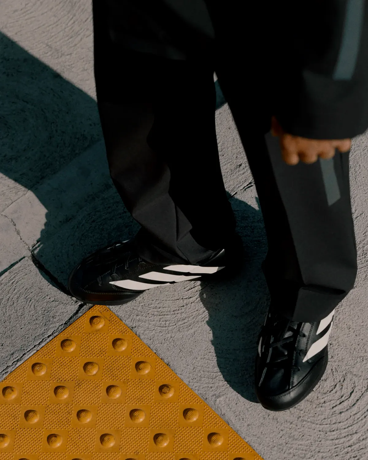 Z.N.E. Tailored Pant Black - Image 2