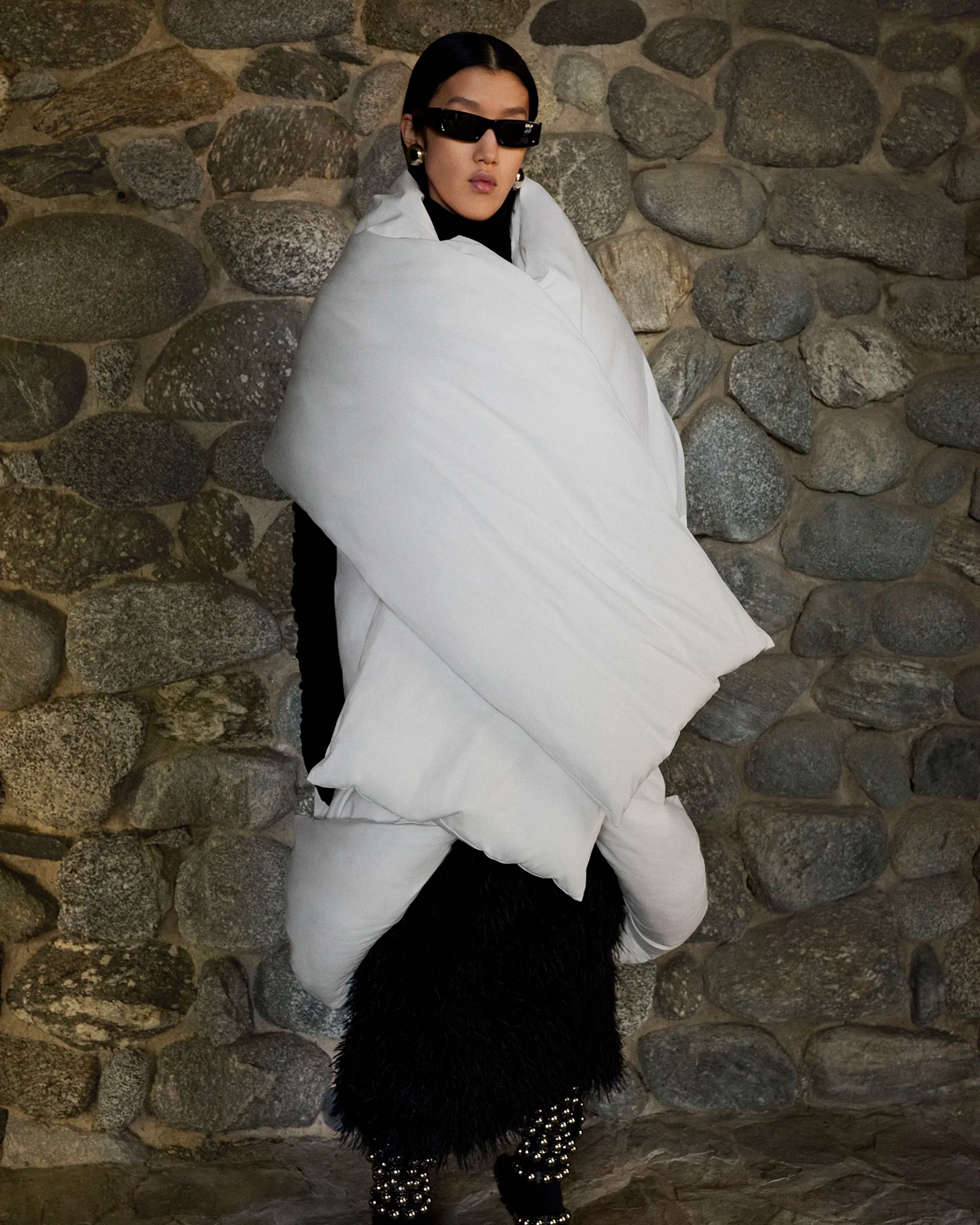 Doona Coat Feather - Image 1