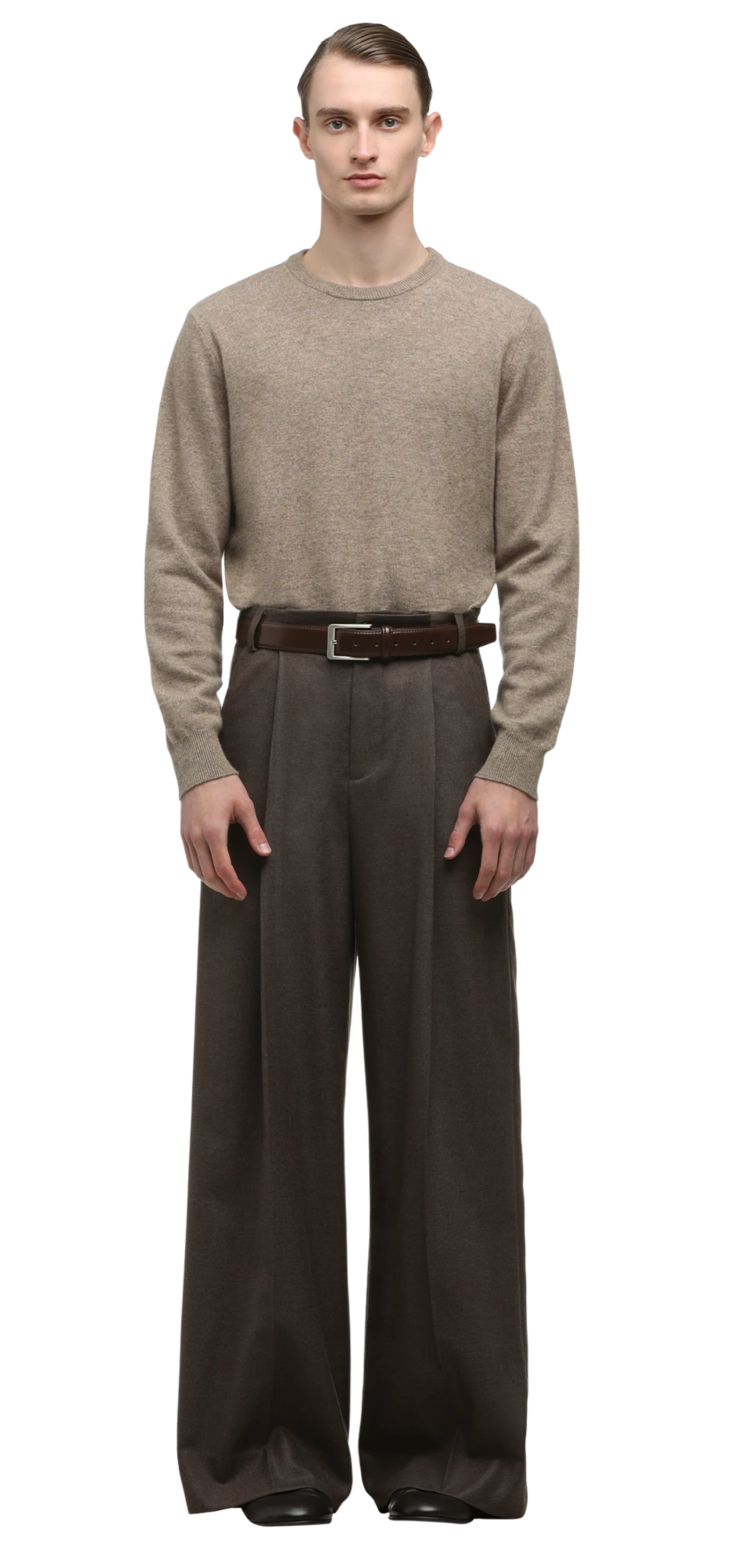 wide-pleated-trouser-pecan character front view