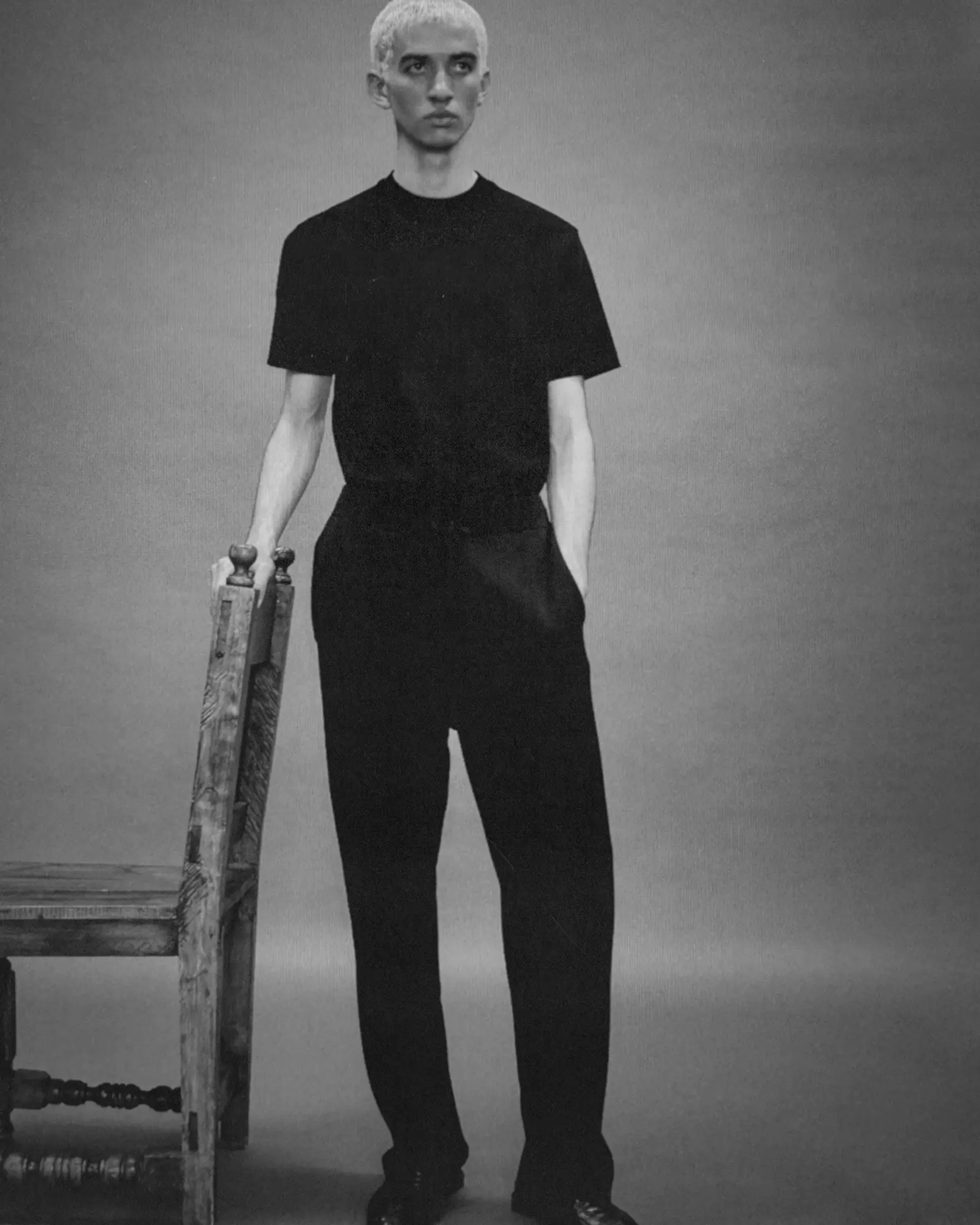 Slim Knit Tee Black - Image 3