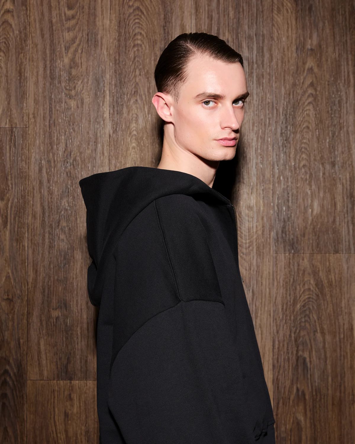 thermal hood black - entire studios